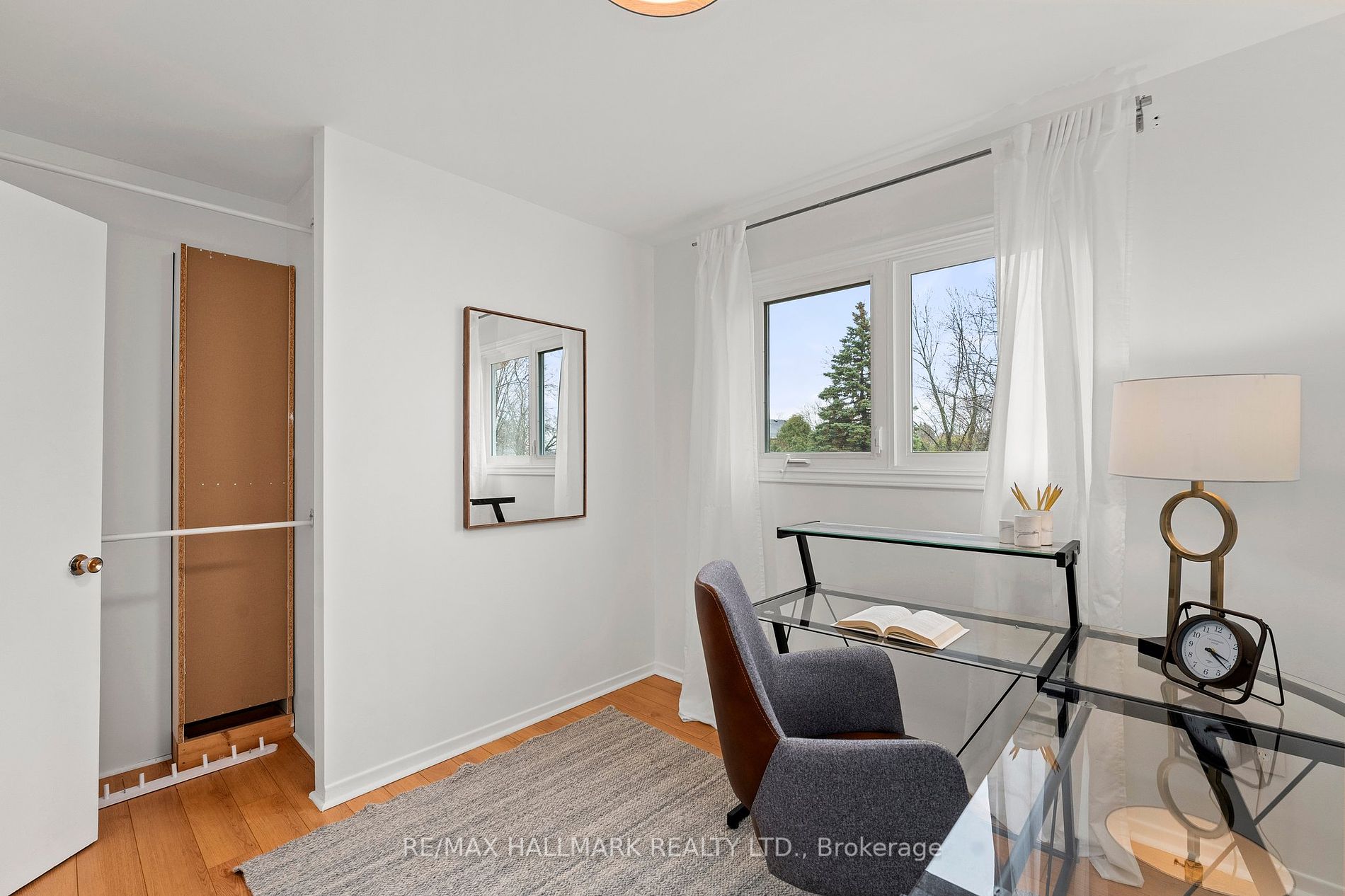 126 Thicketwood Boulevard