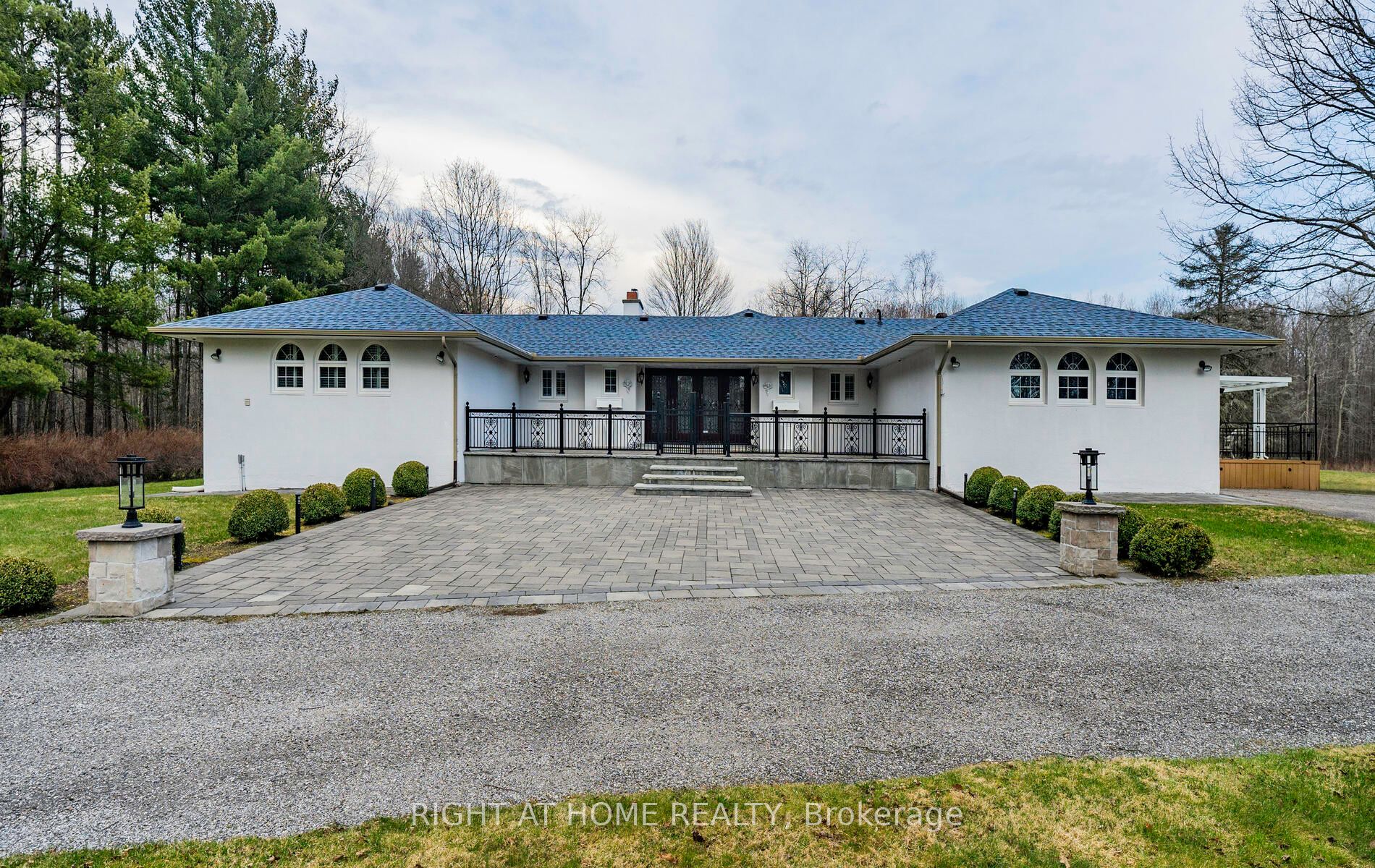 4437 5th Side Road