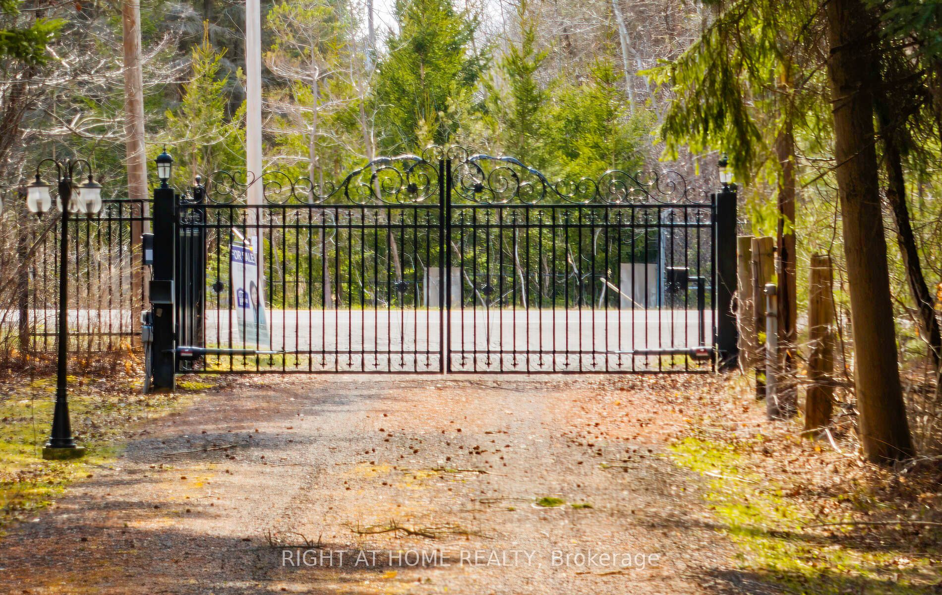 4437 5th Side Road