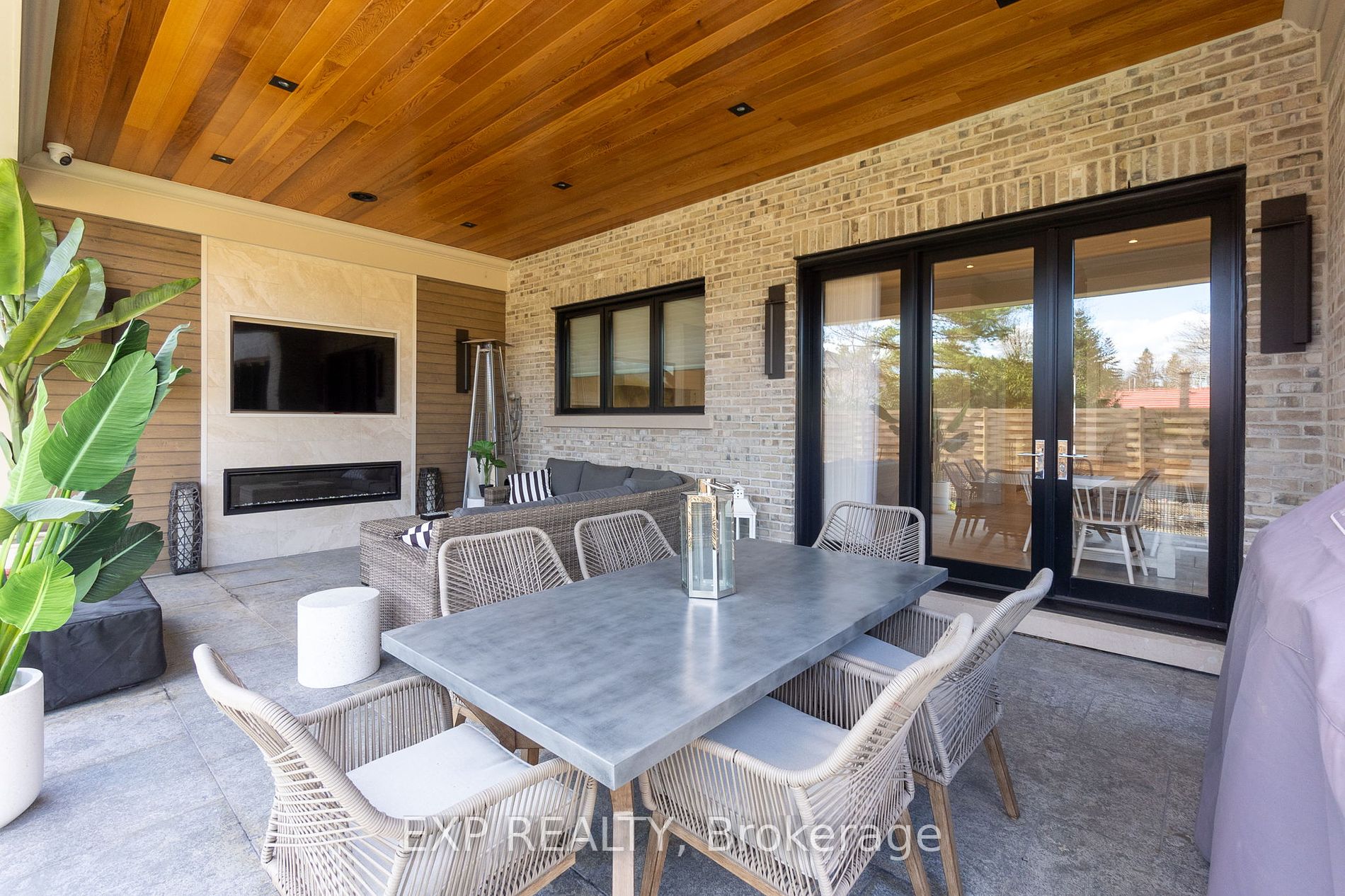 125 Clearview Heights