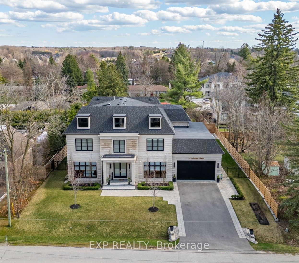 125 Clearview Heights