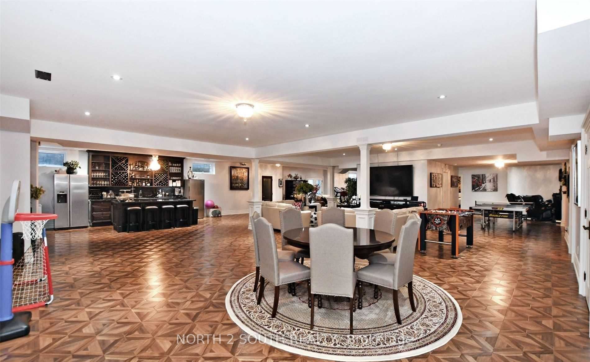 68 Davidson Dr
