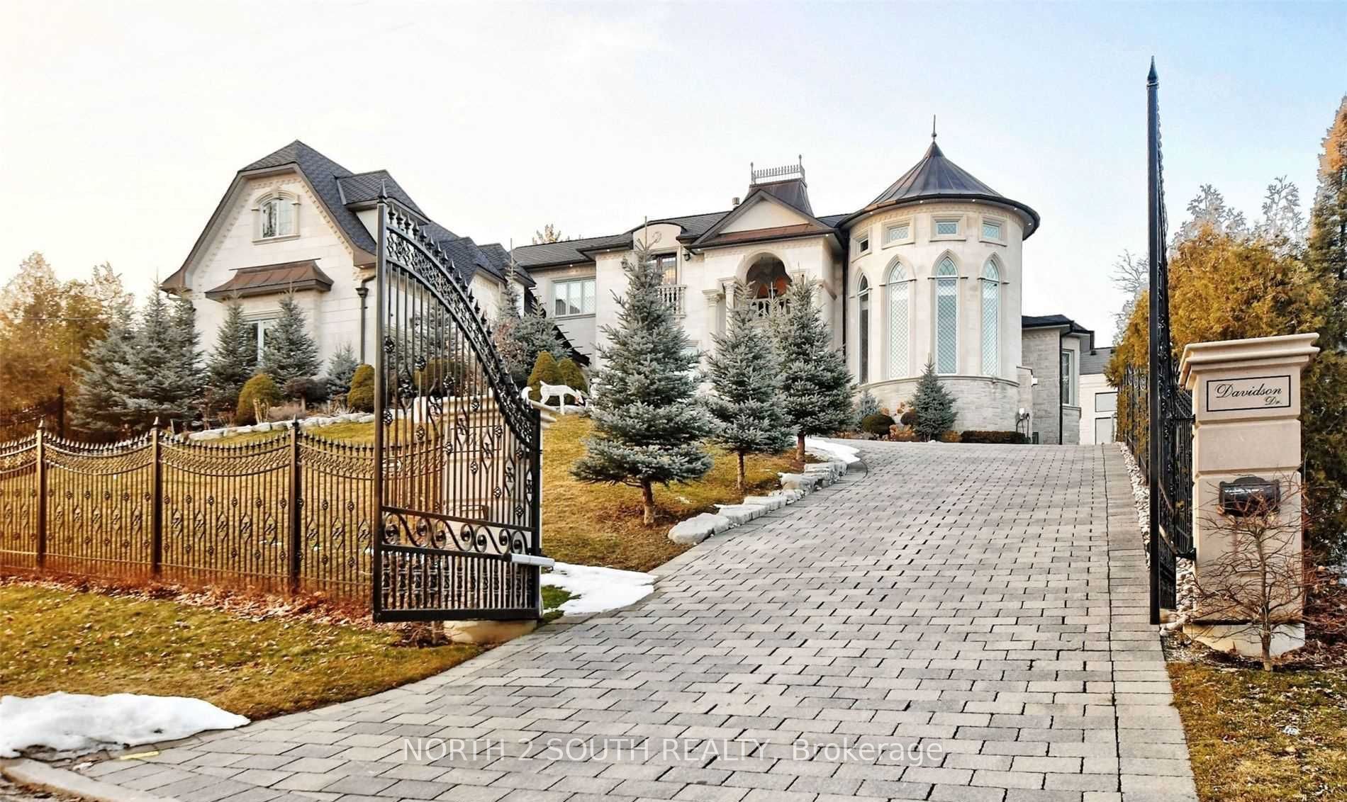 68 Davidson Dr