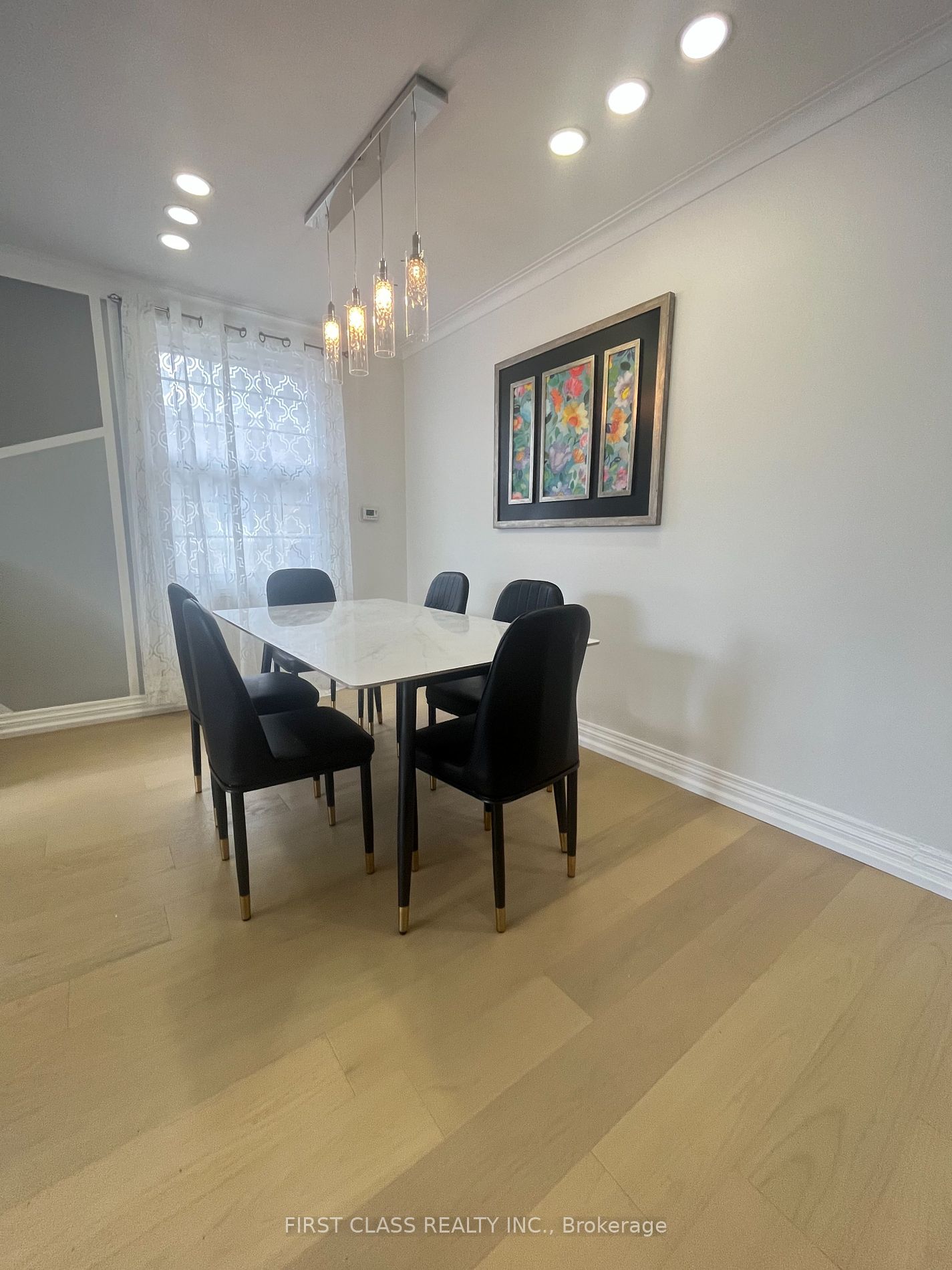 377 Taylor Mills Dr S