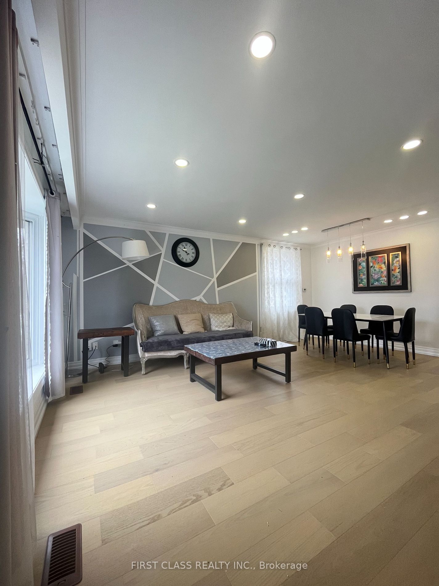 377 Taylor Mills Dr S