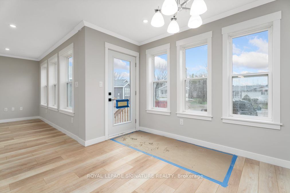 18 Briarwood Place