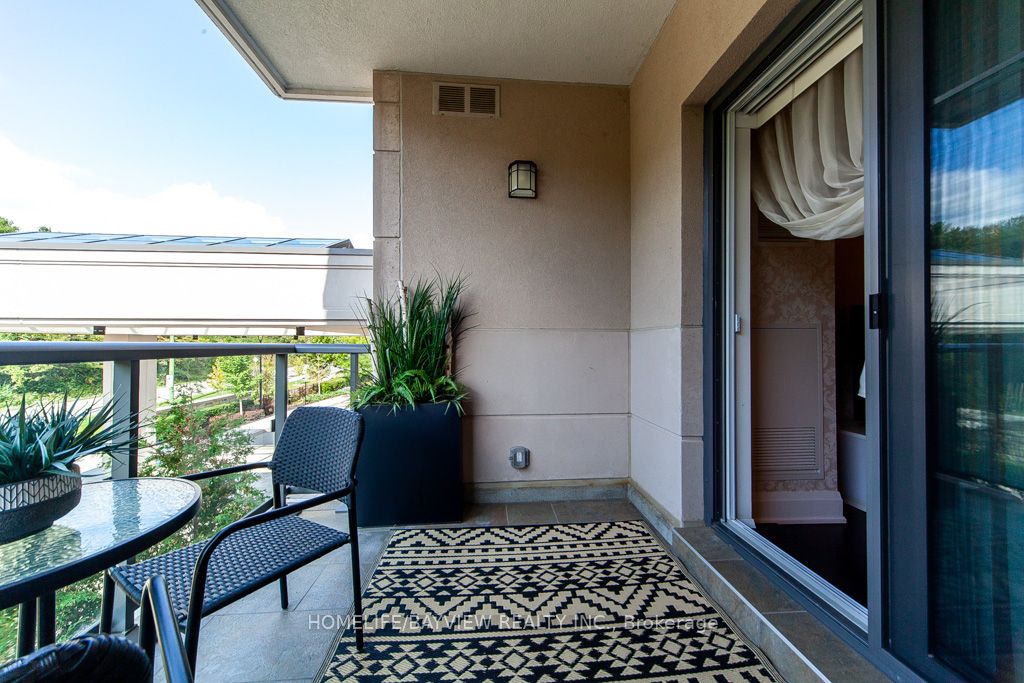 9909 Pine Valley Drive #213