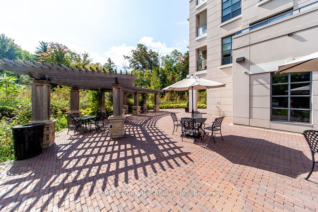 9909 Pine Valley Drive #213