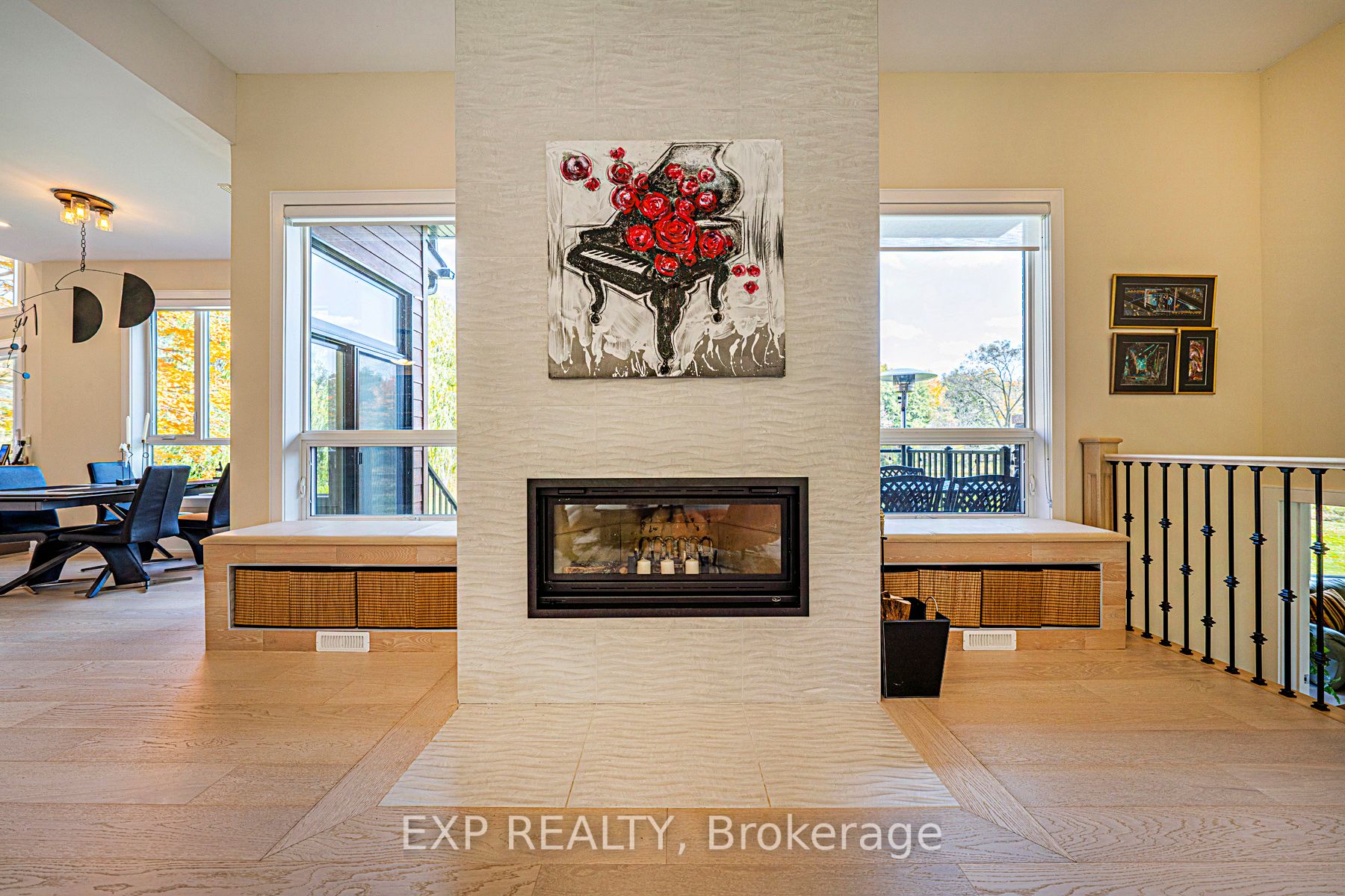 5 Birch Knoll Road