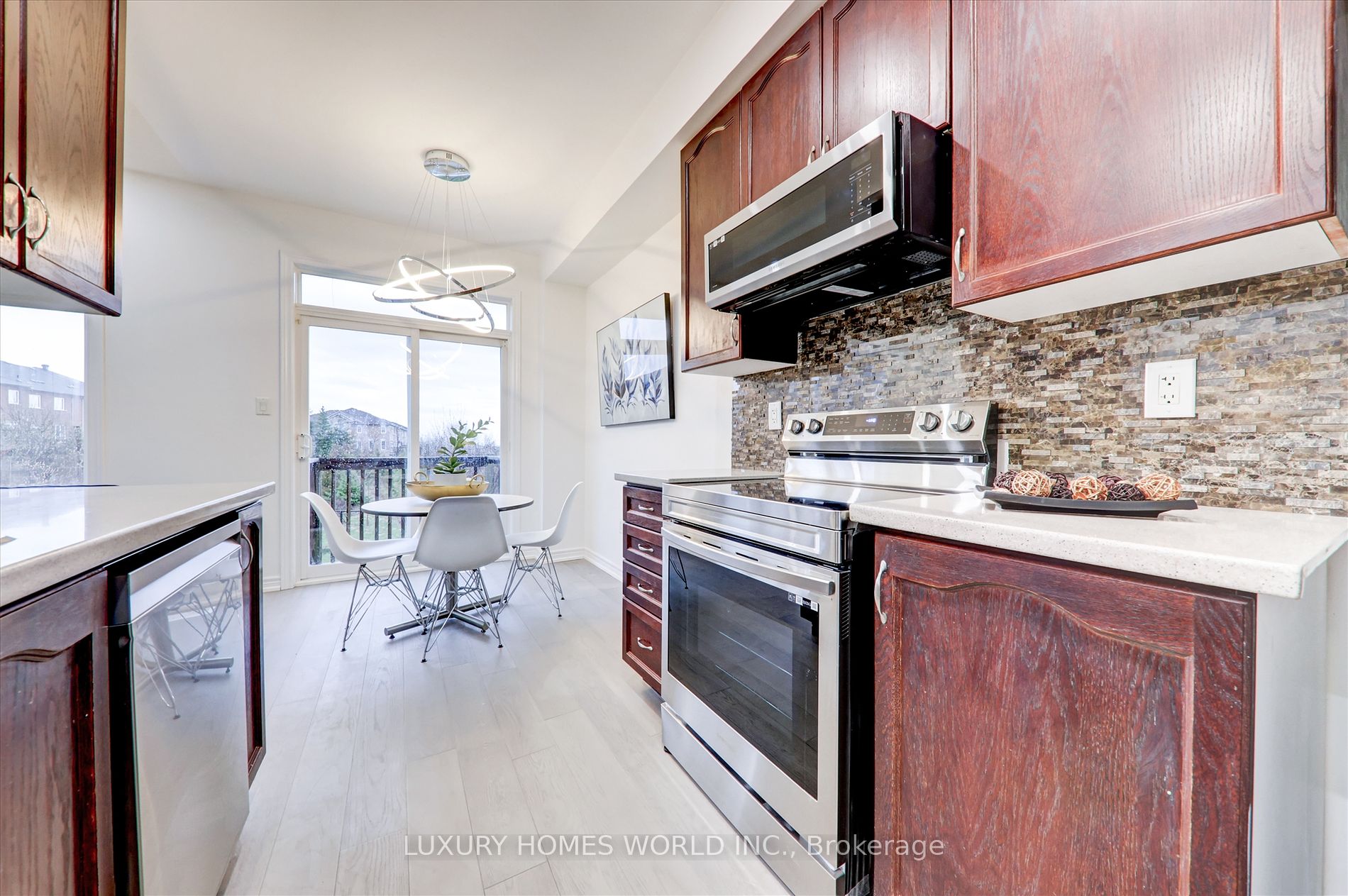 8 Townwood Dr, #82