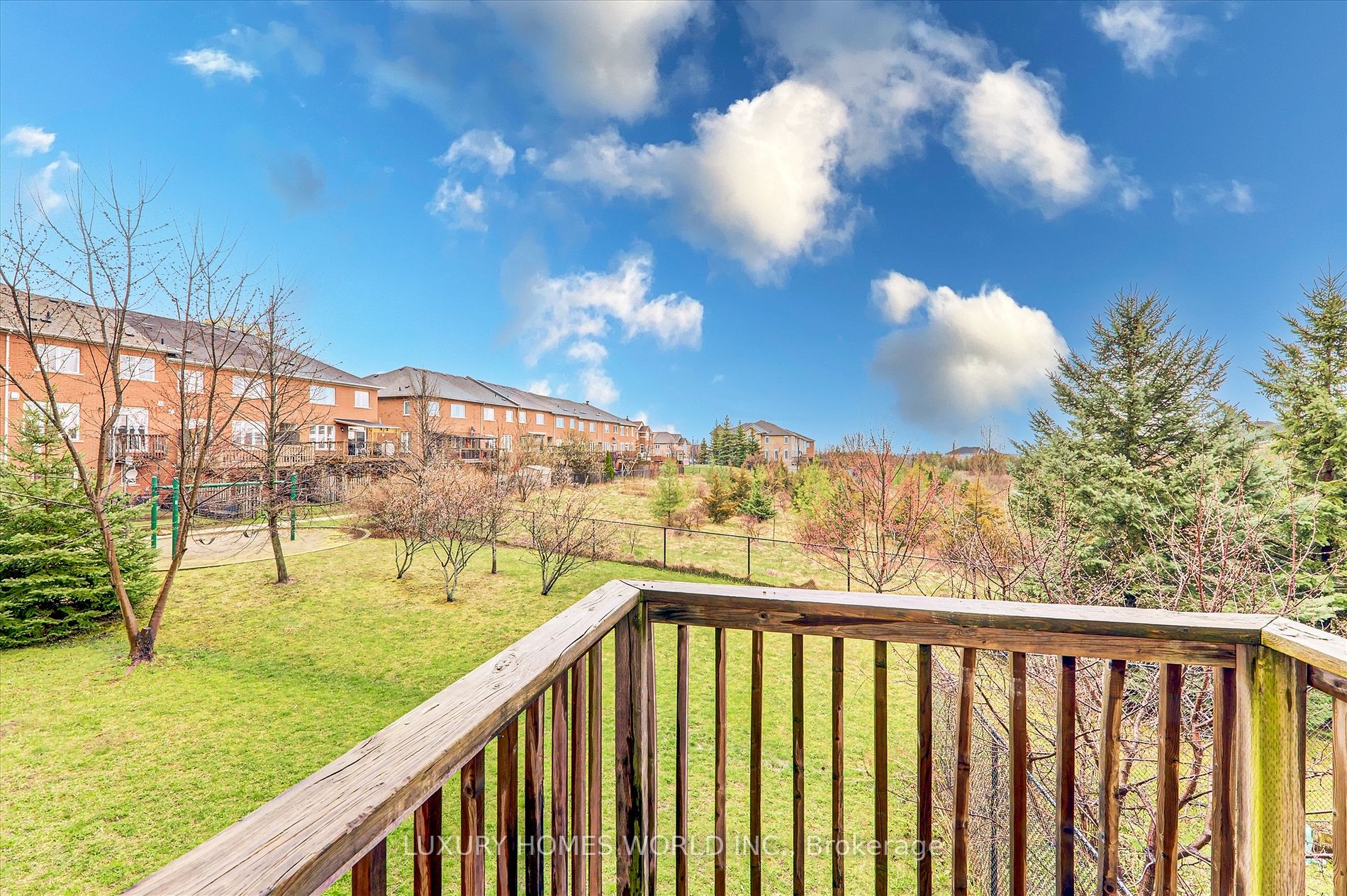 8 Townwood Dr, #82