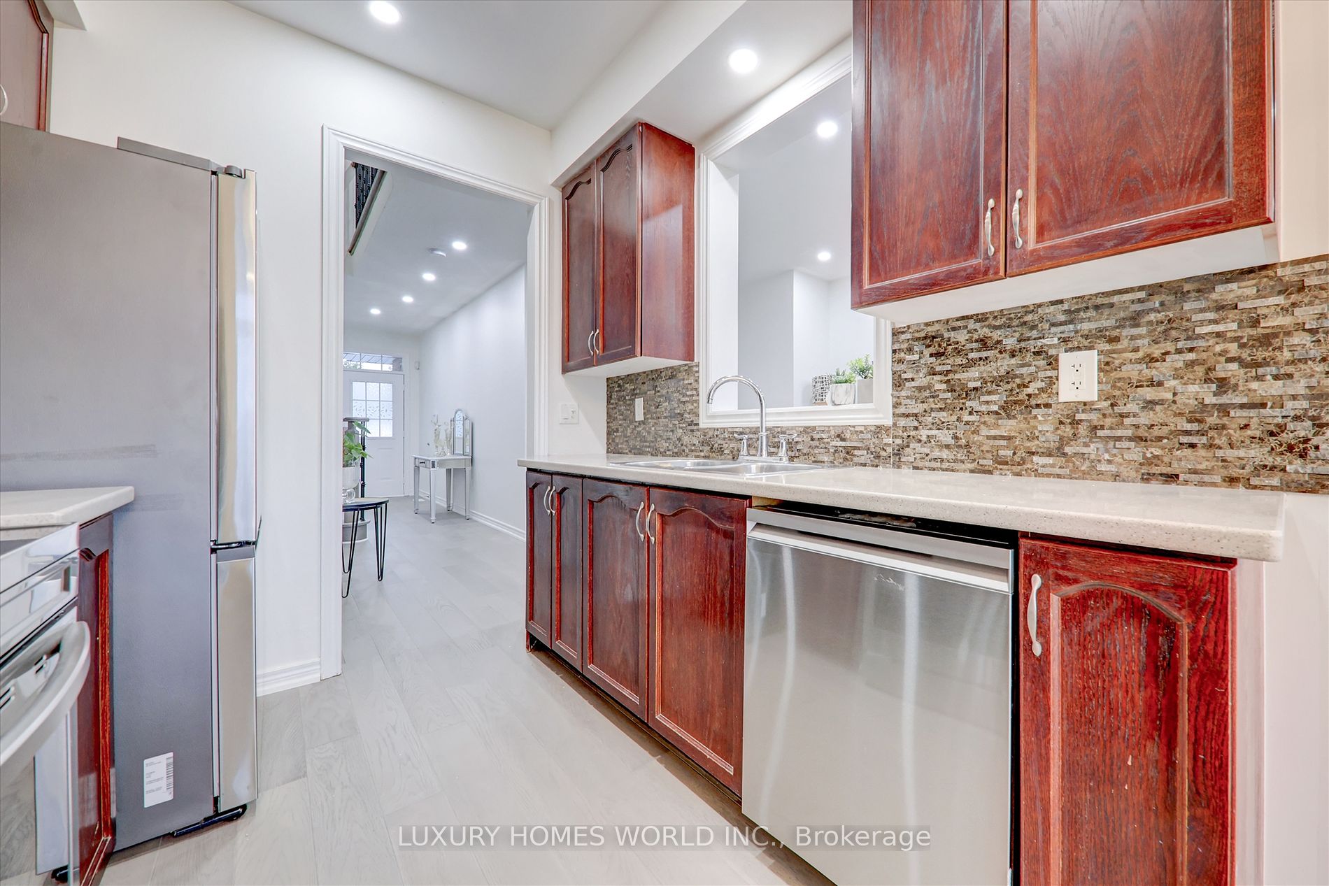 8 Townwood Dr, #82