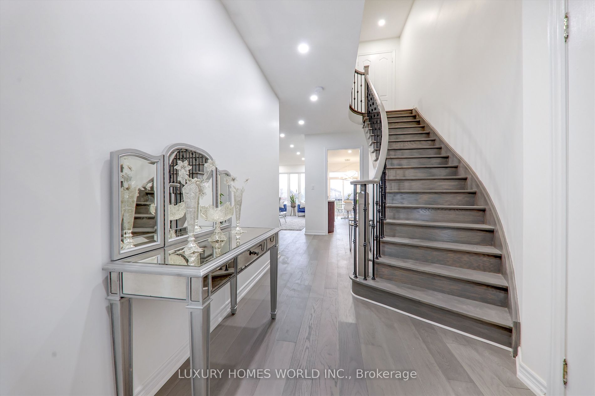 8 Townwood Dr, #82