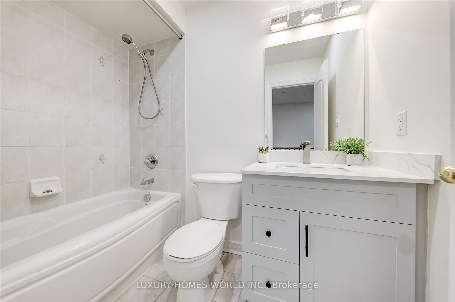 8 Townwood Dr, #82