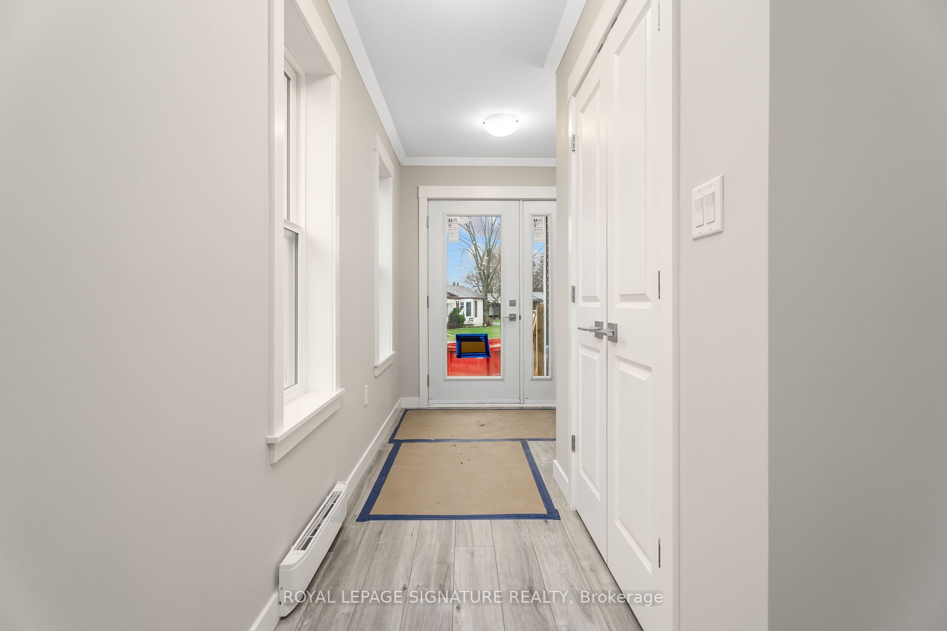 16 Briarwood Place