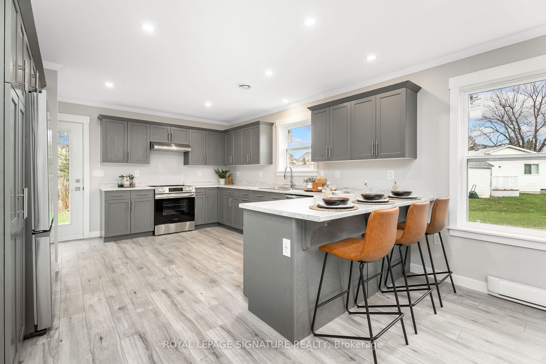 16 Briarwood Place