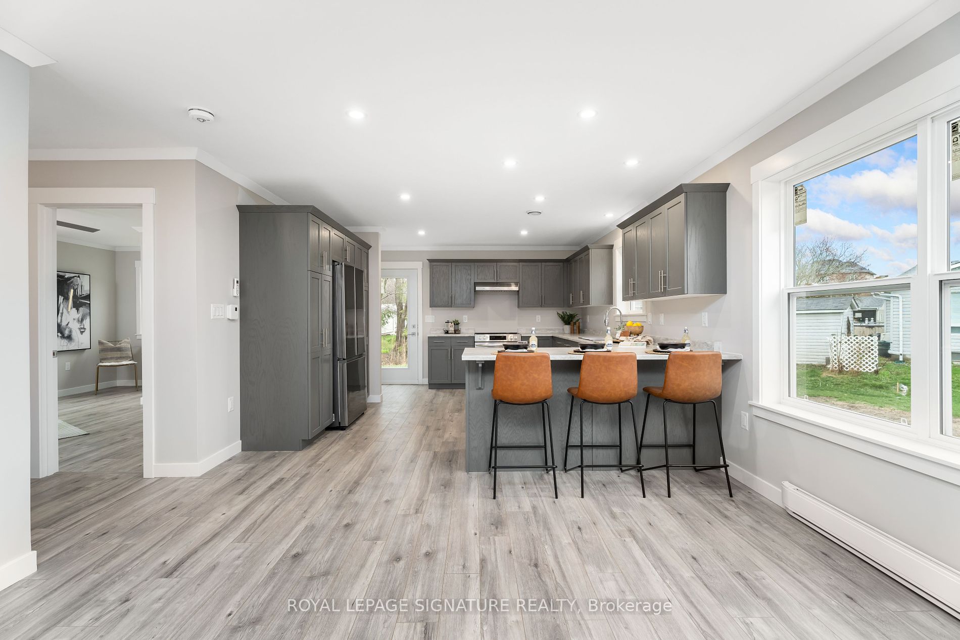 16 Briarwood Place