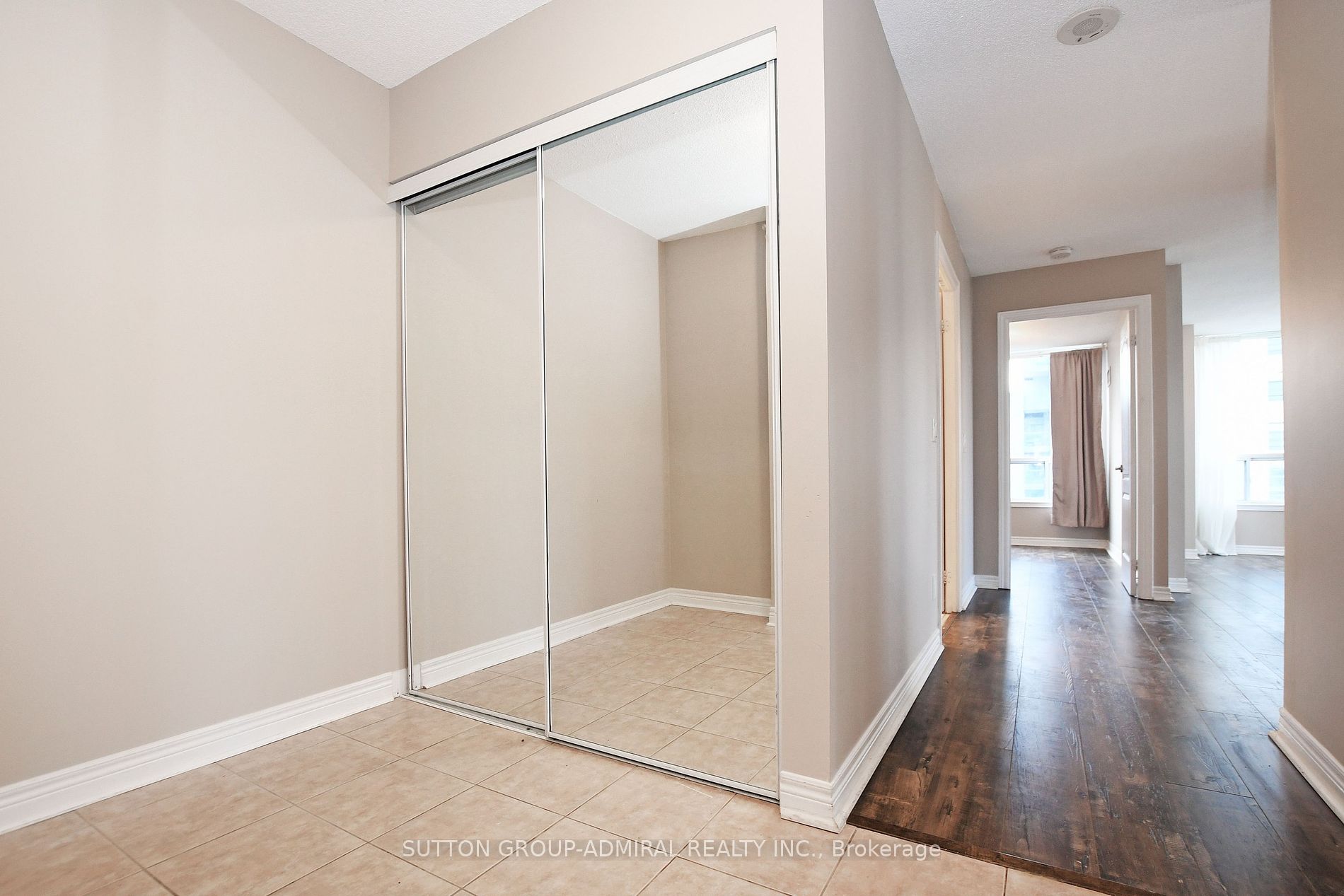 50 Disera Drive, #405