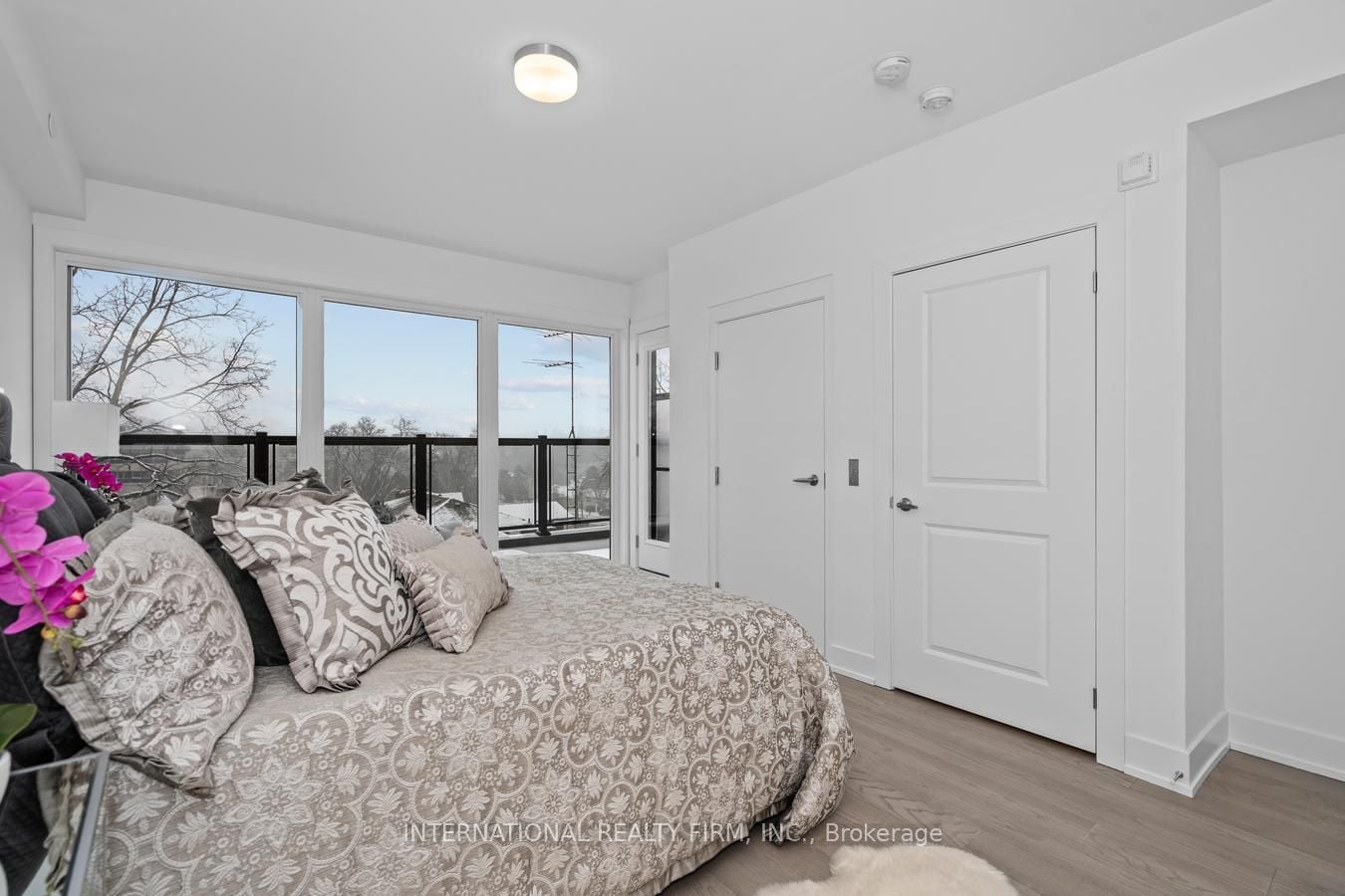 1 Hartman Avenue #5