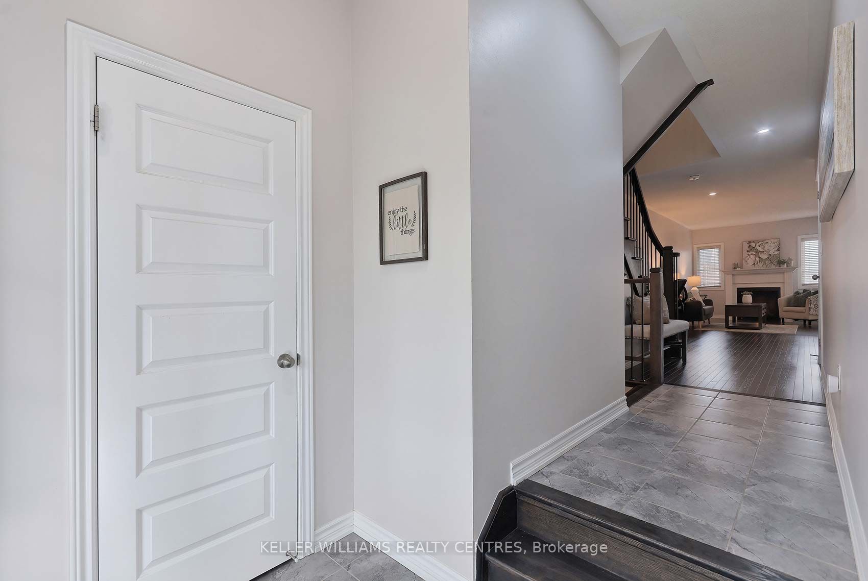 29 Anne Pegg Cres