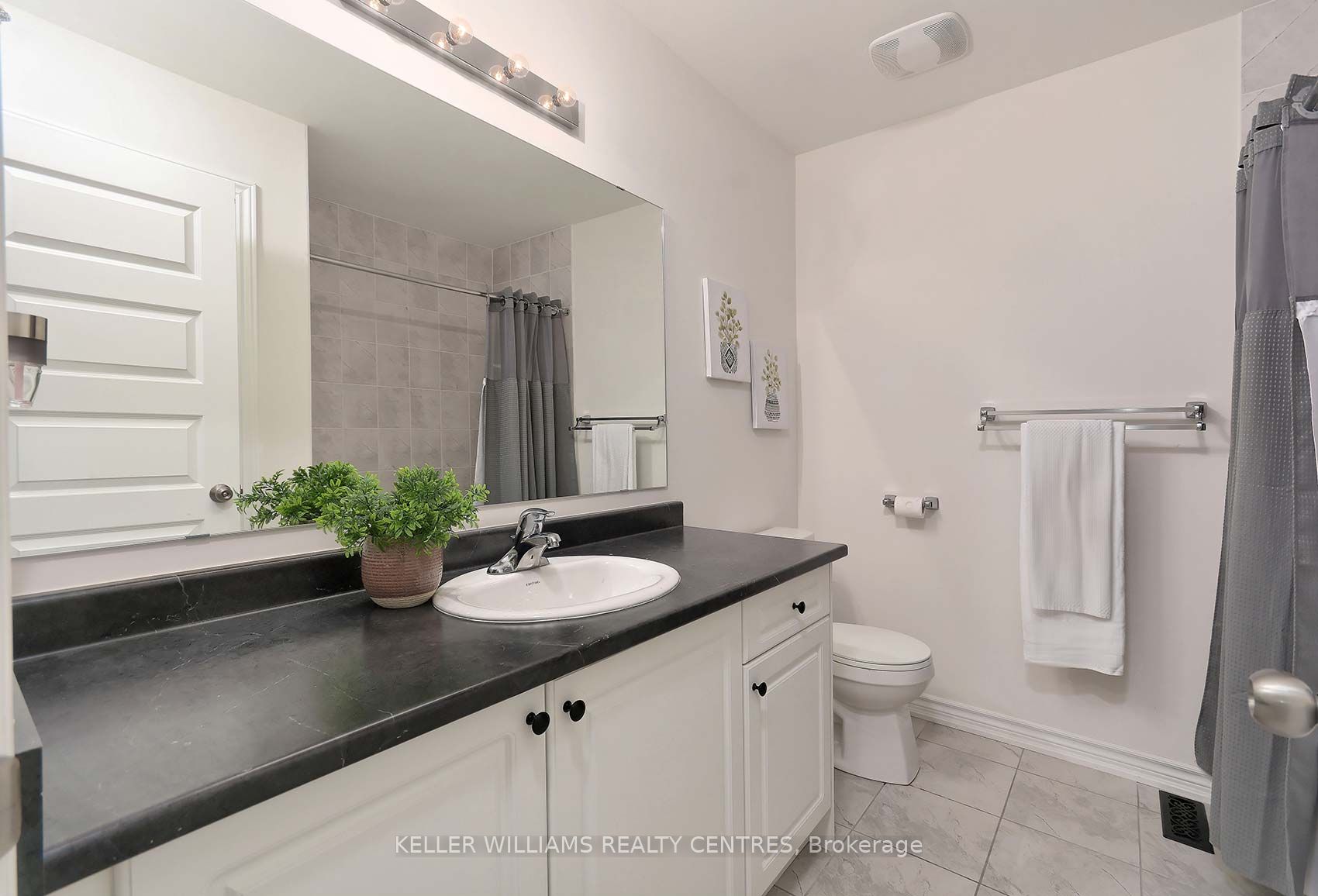 29 Anne Pegg Cres