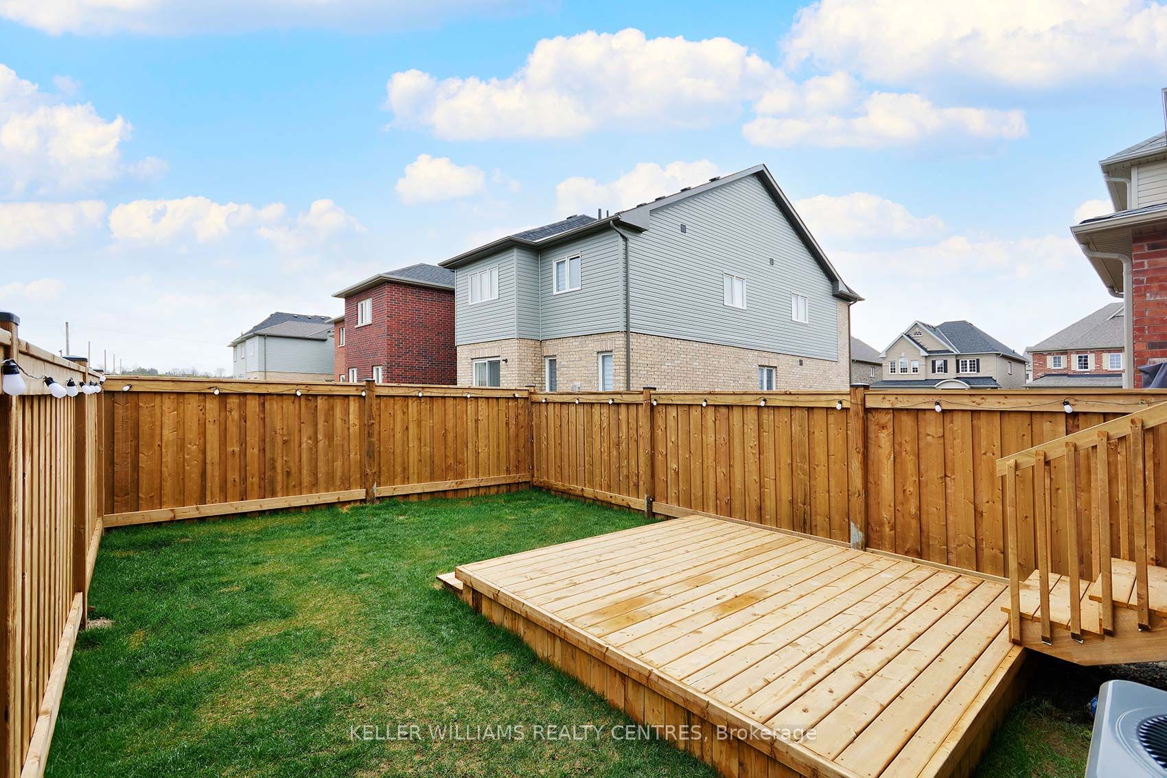 29 Anne Pegg Cres