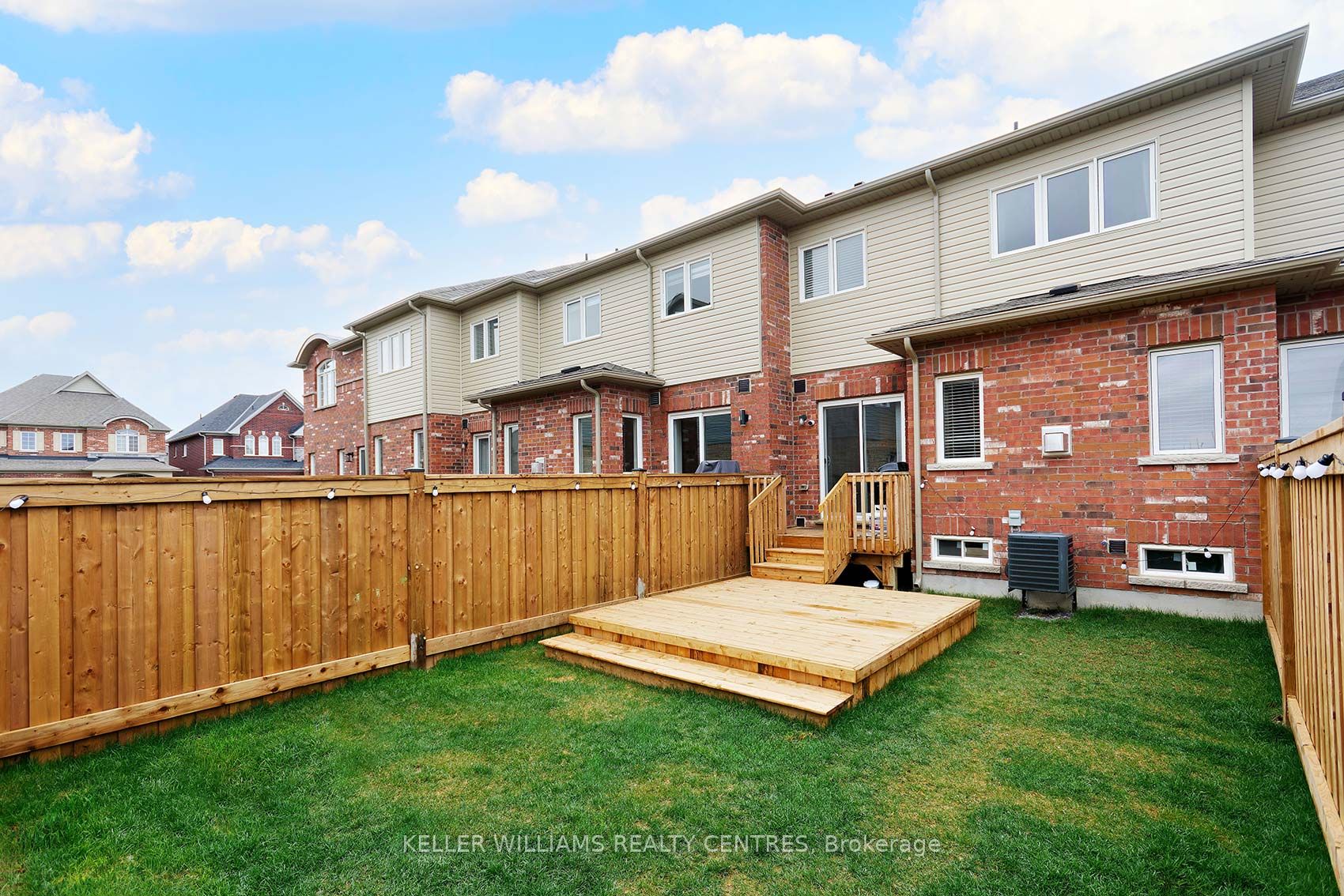 29 Anne Pegg Cres