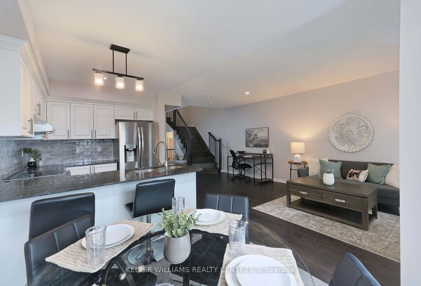 29 Anne Pegg Cres