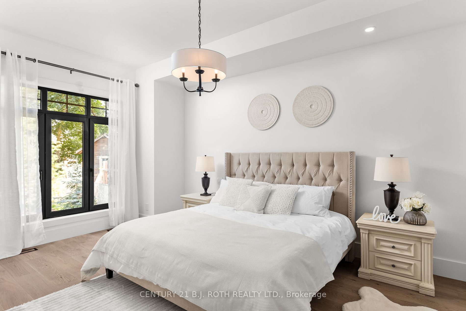 14 Selby St