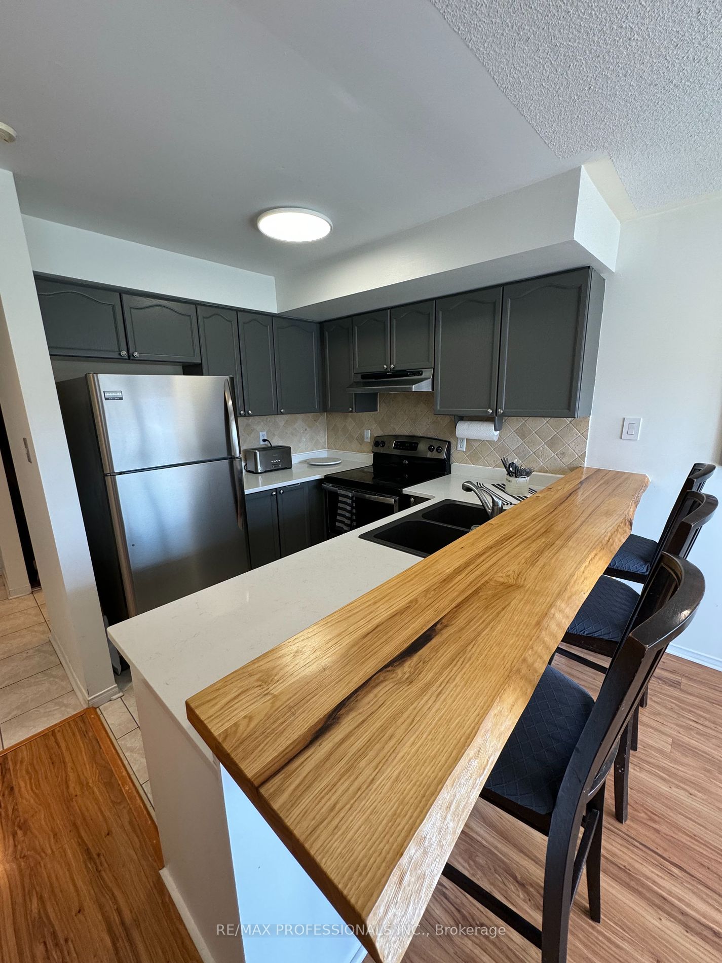 15 Cornell Meadows Avenue, #A206