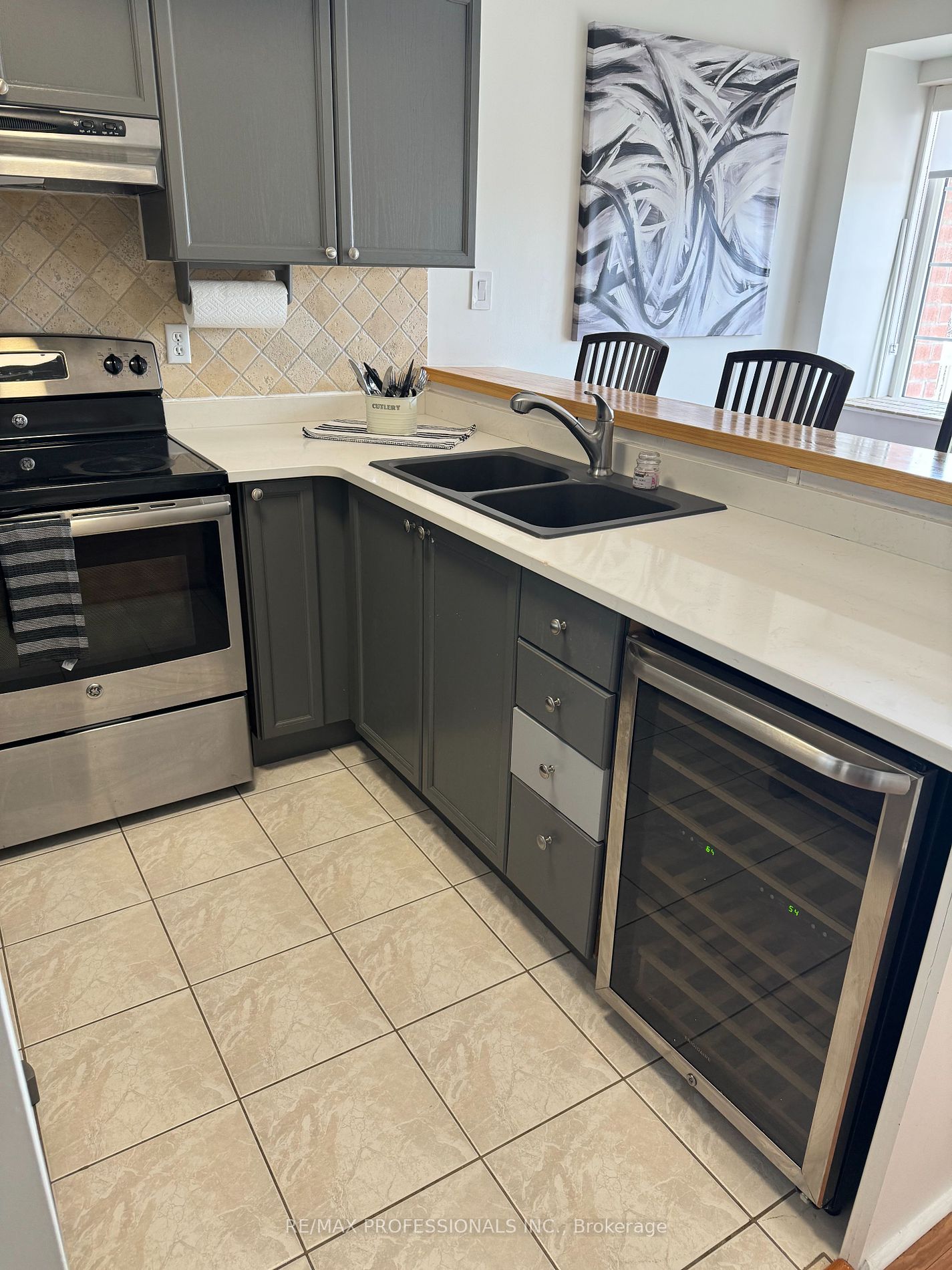 15 Cornell Meadows Avenue, #A206