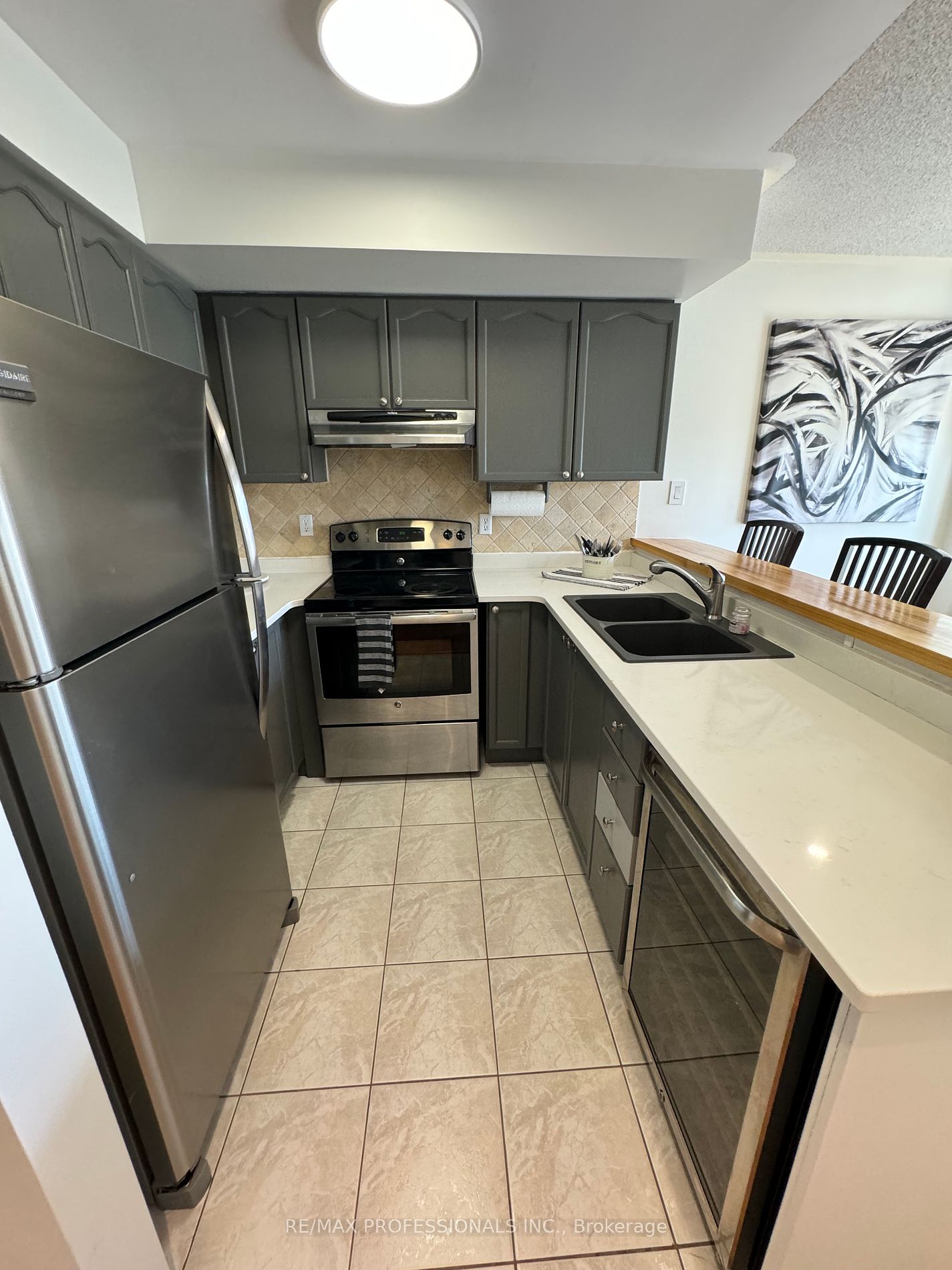 15 Cornell Meadows Avenue, #A206