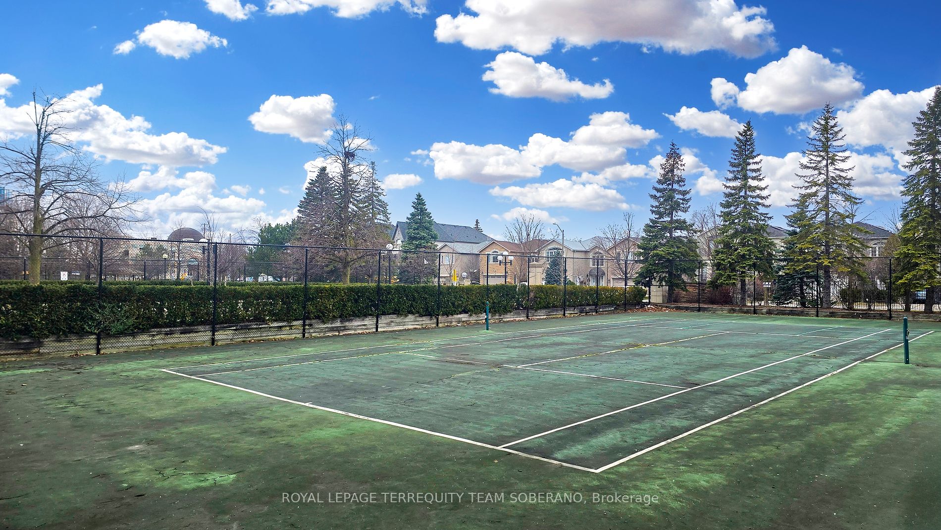 7 Townsgate Dr, #312