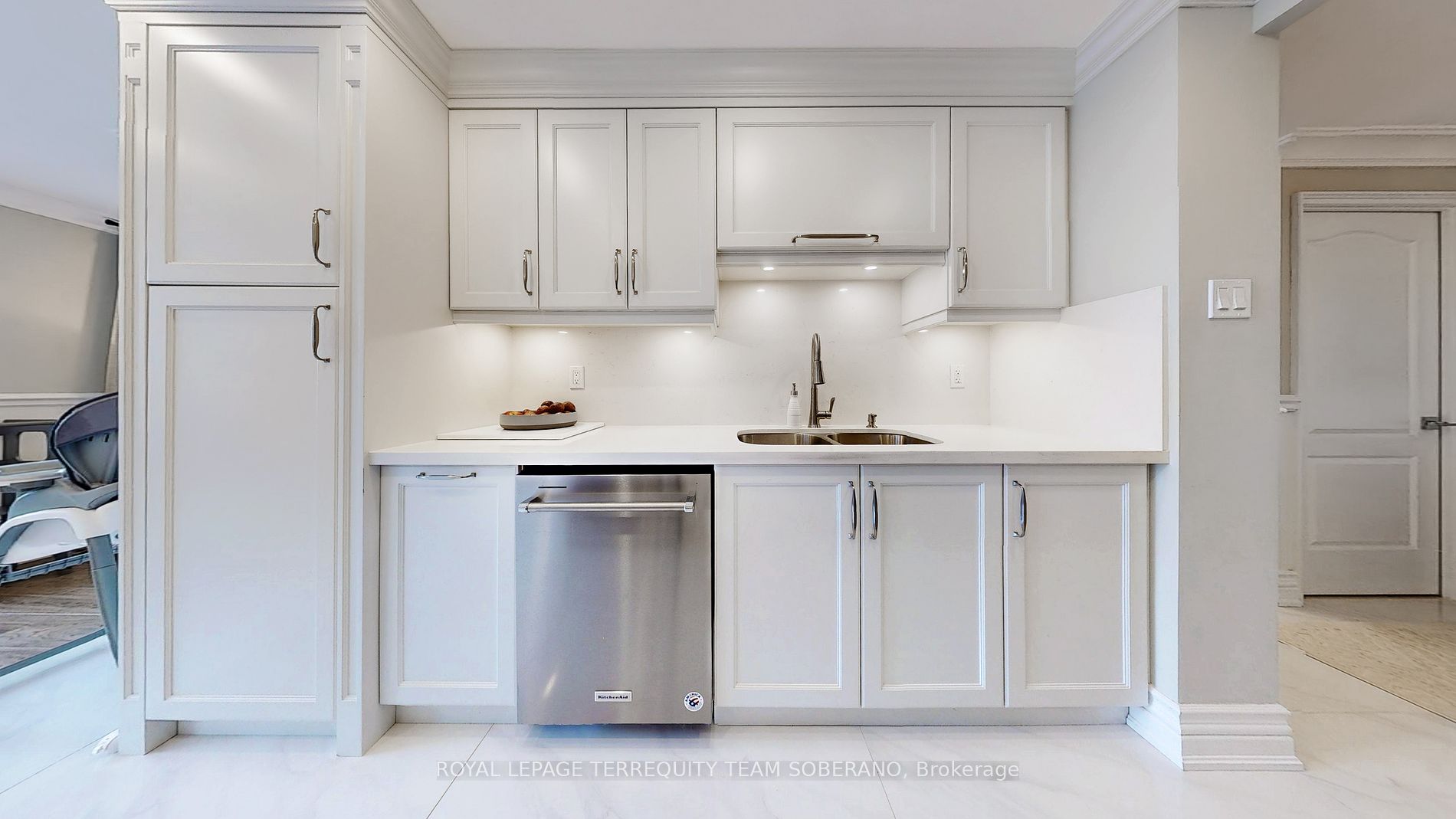 7 Townsgate Dr, #312