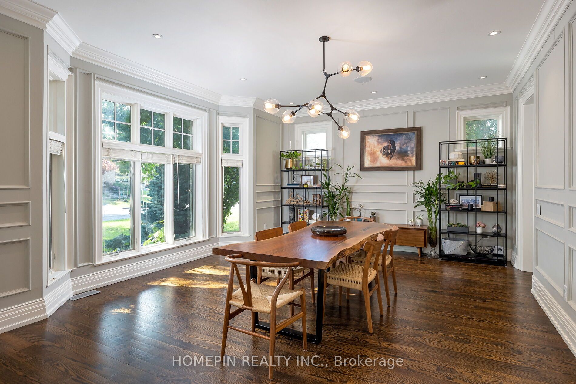 5 Callahan Rd