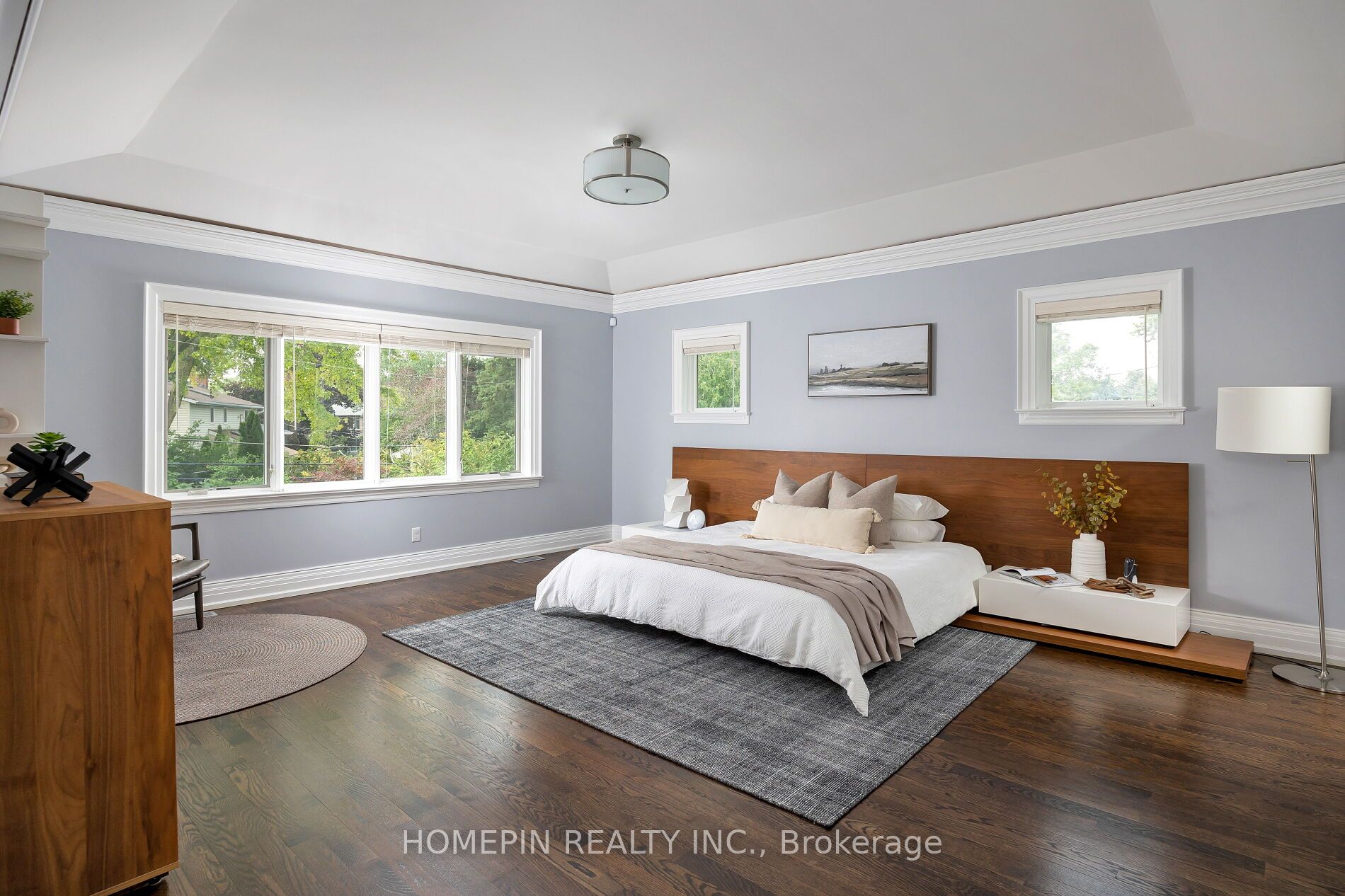 5 Callahan Rd