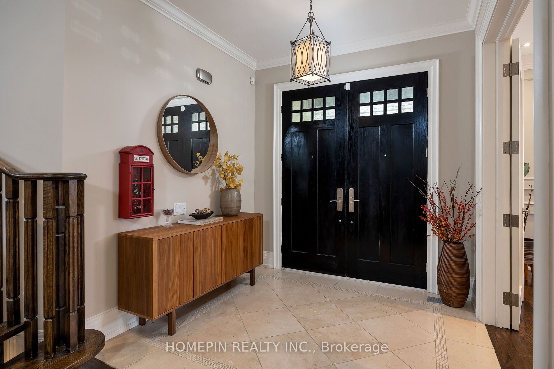 5 Callahan Rd