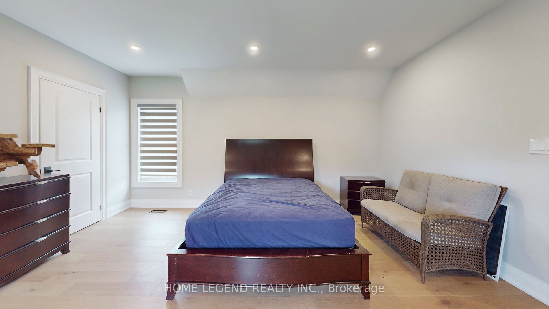 3992 Baseline Road