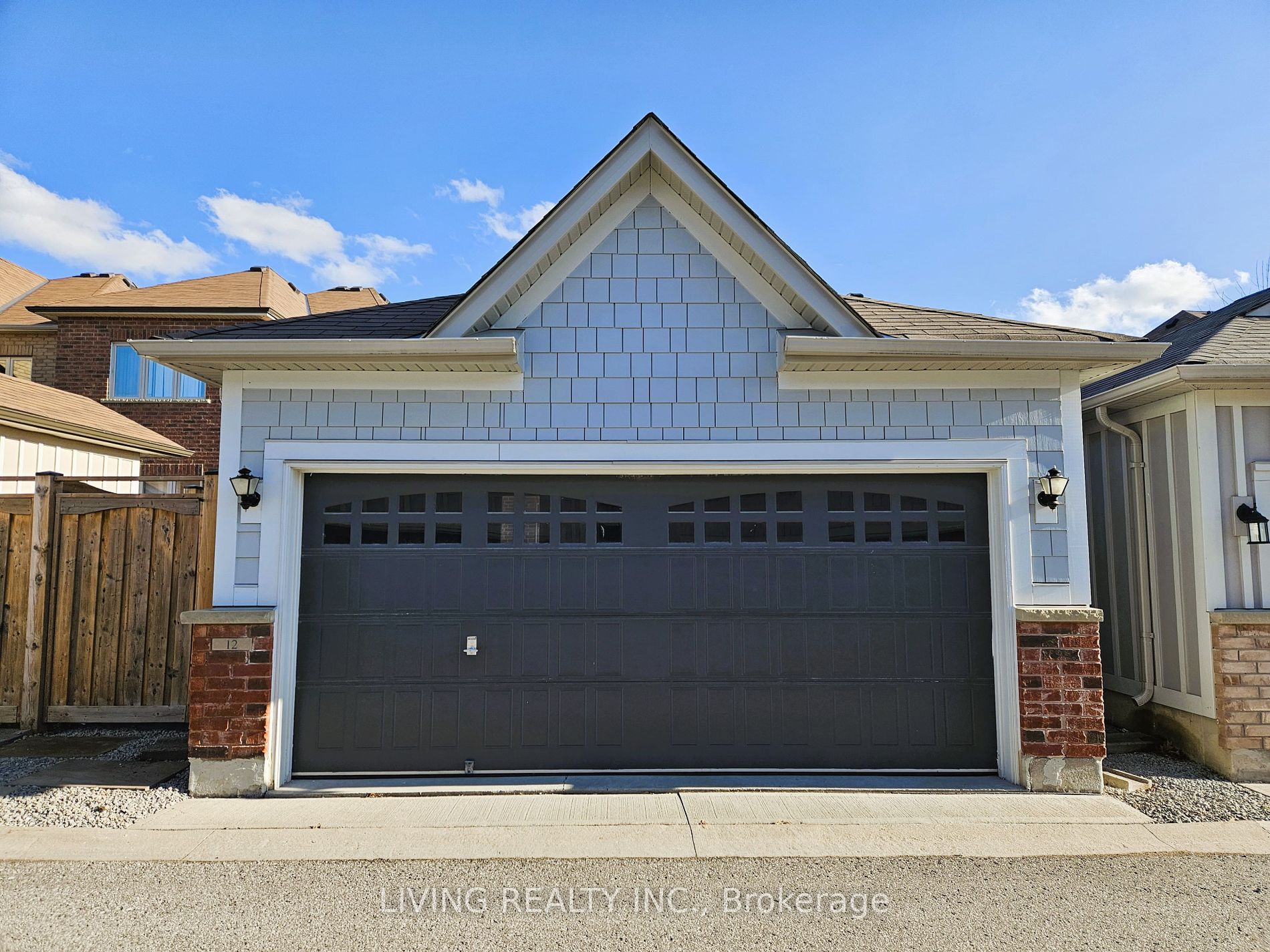 12 Plantain Lane