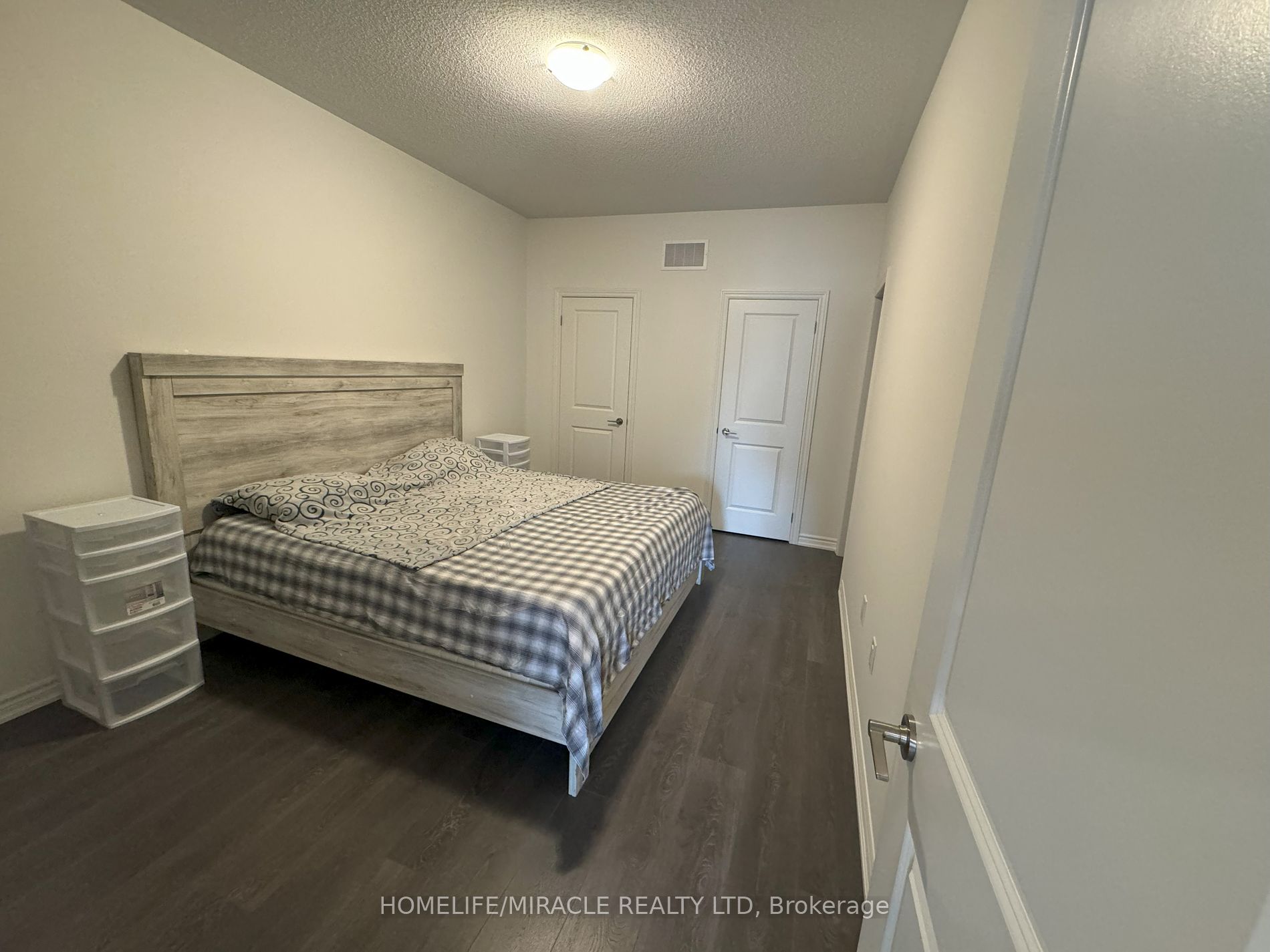 19 Mel Irving Dr