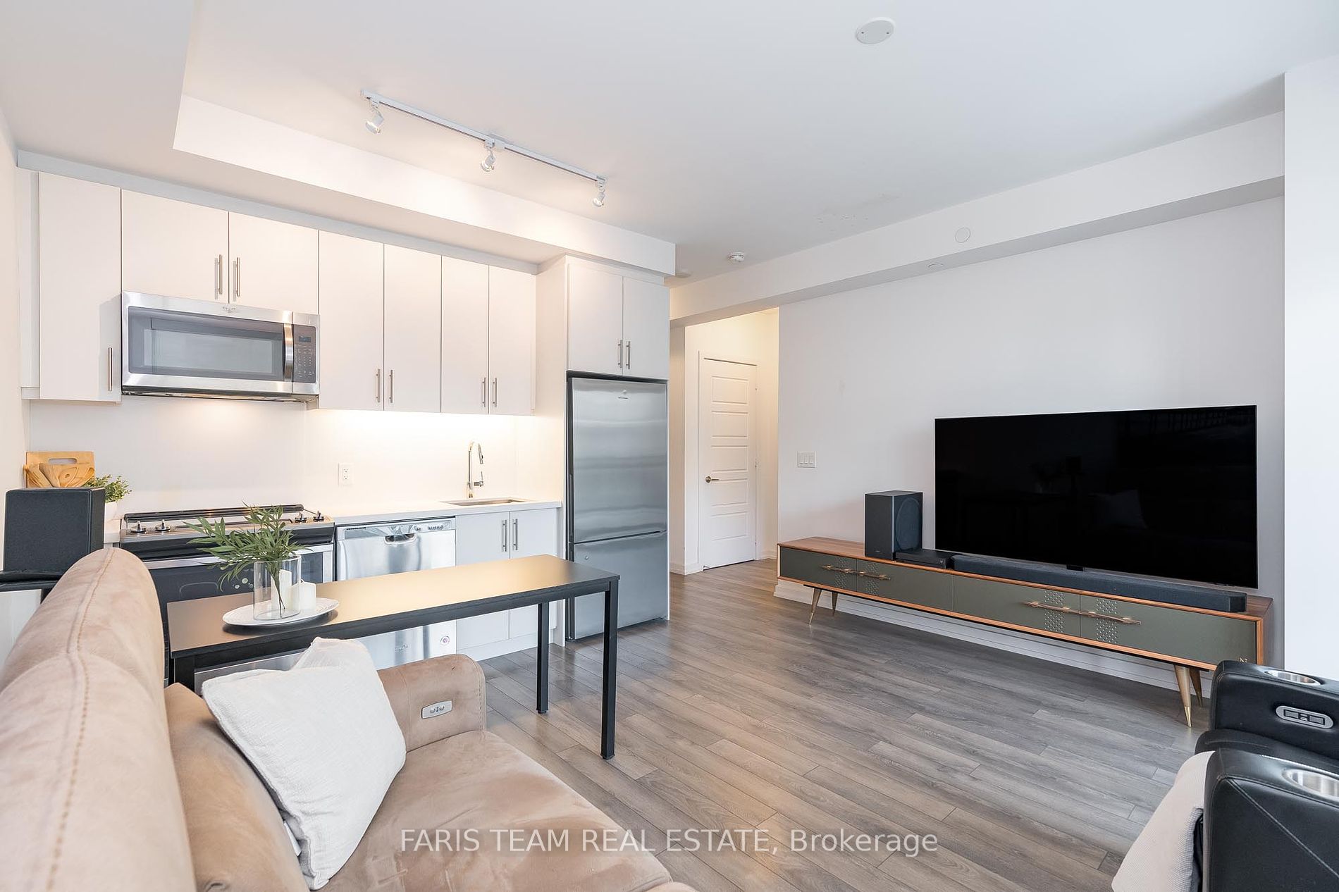 241 Sea Ray Ave, #305