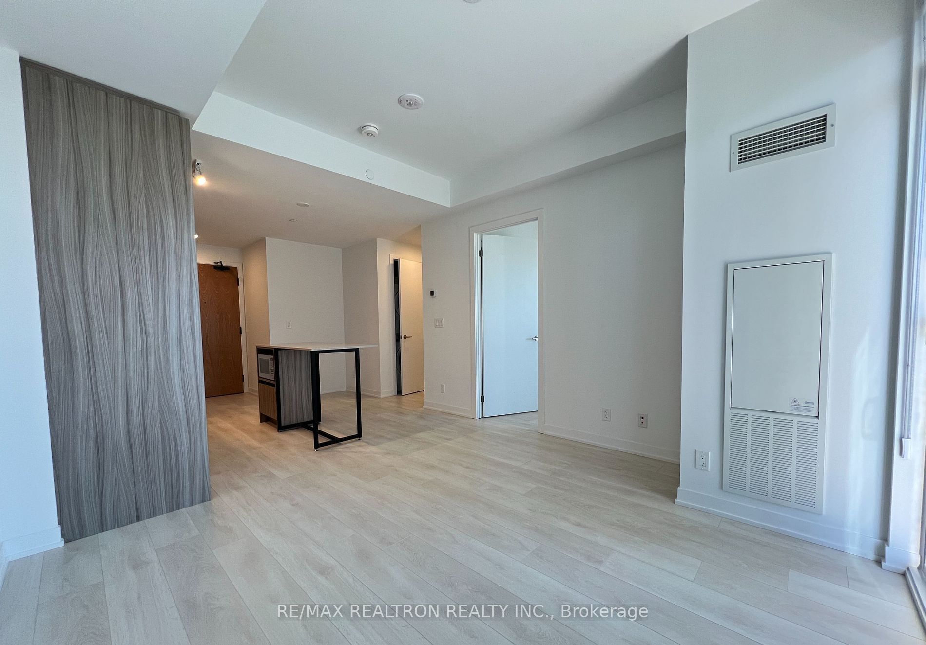 7950 Bathurst Street #B-0910