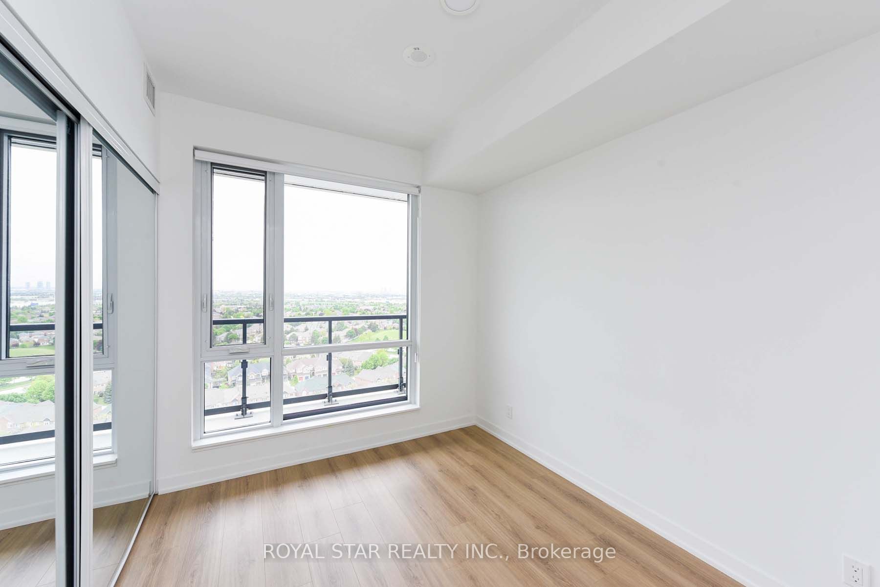 7950 Bathurst Street, #2011