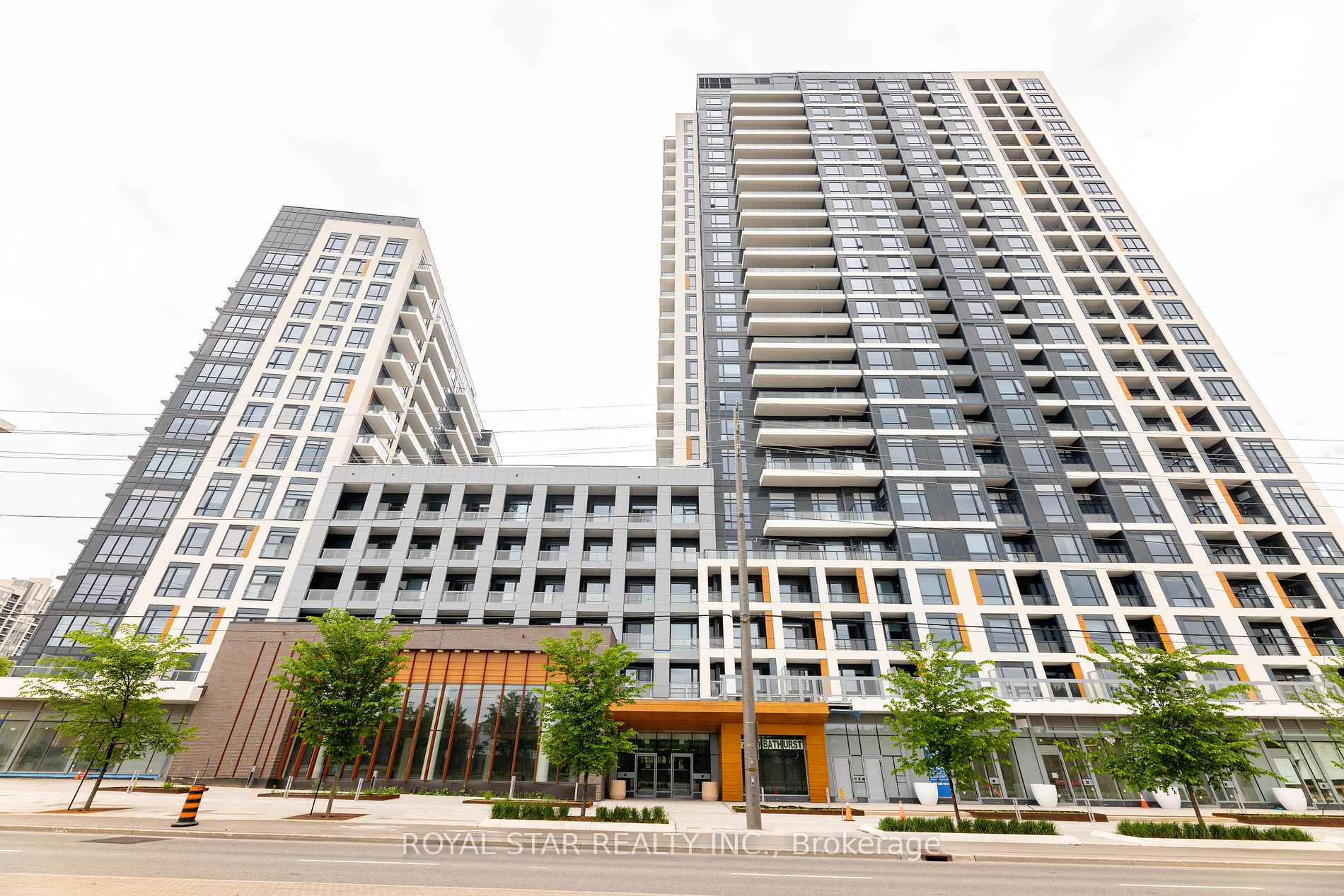 7950 Bathurst Street, #2011