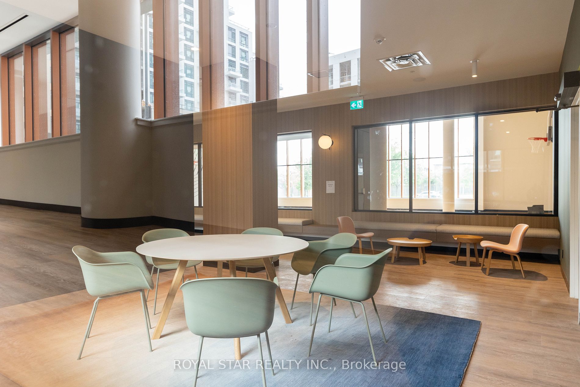 7950 Bathurst Street, #2011