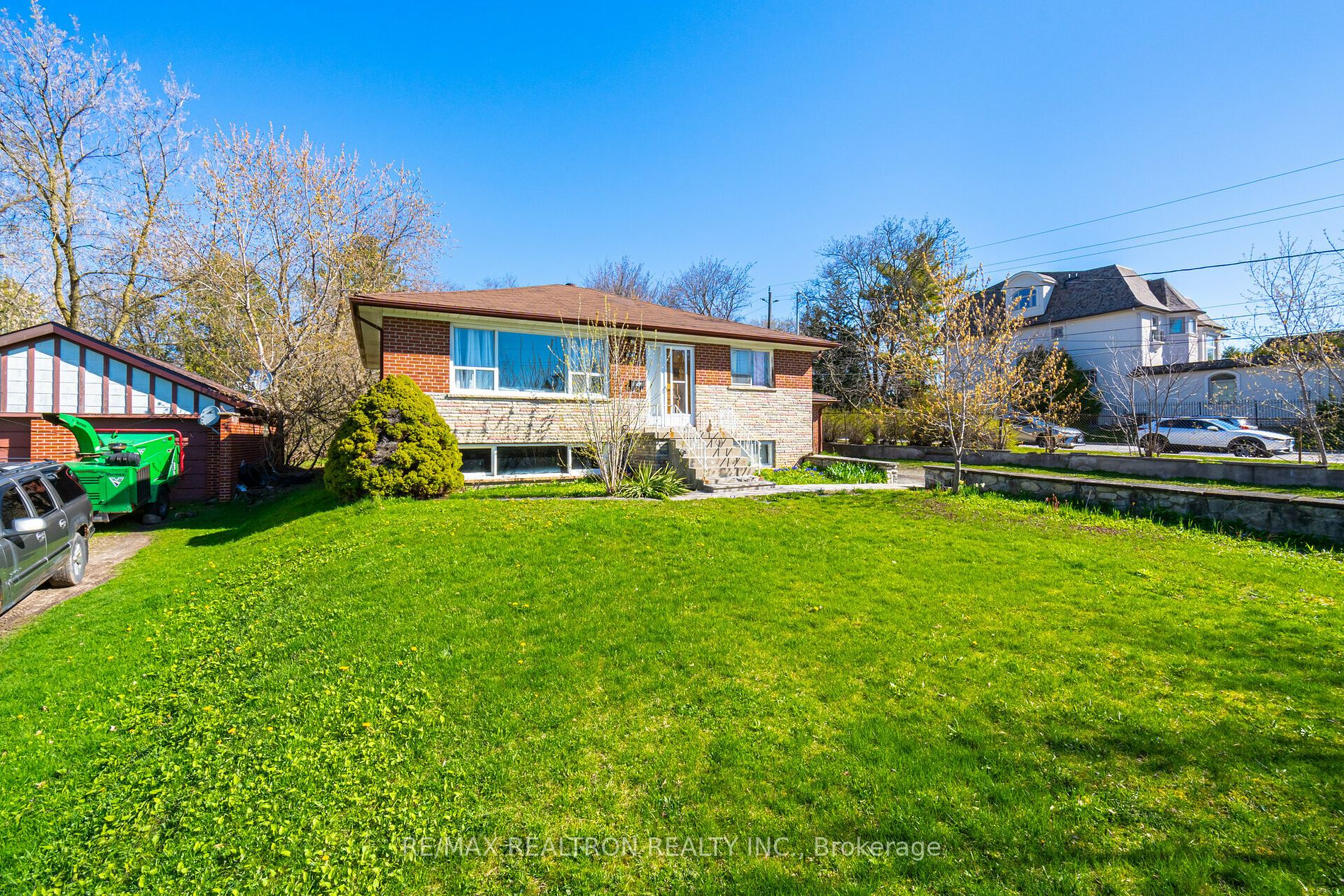 108 Garden Avenue