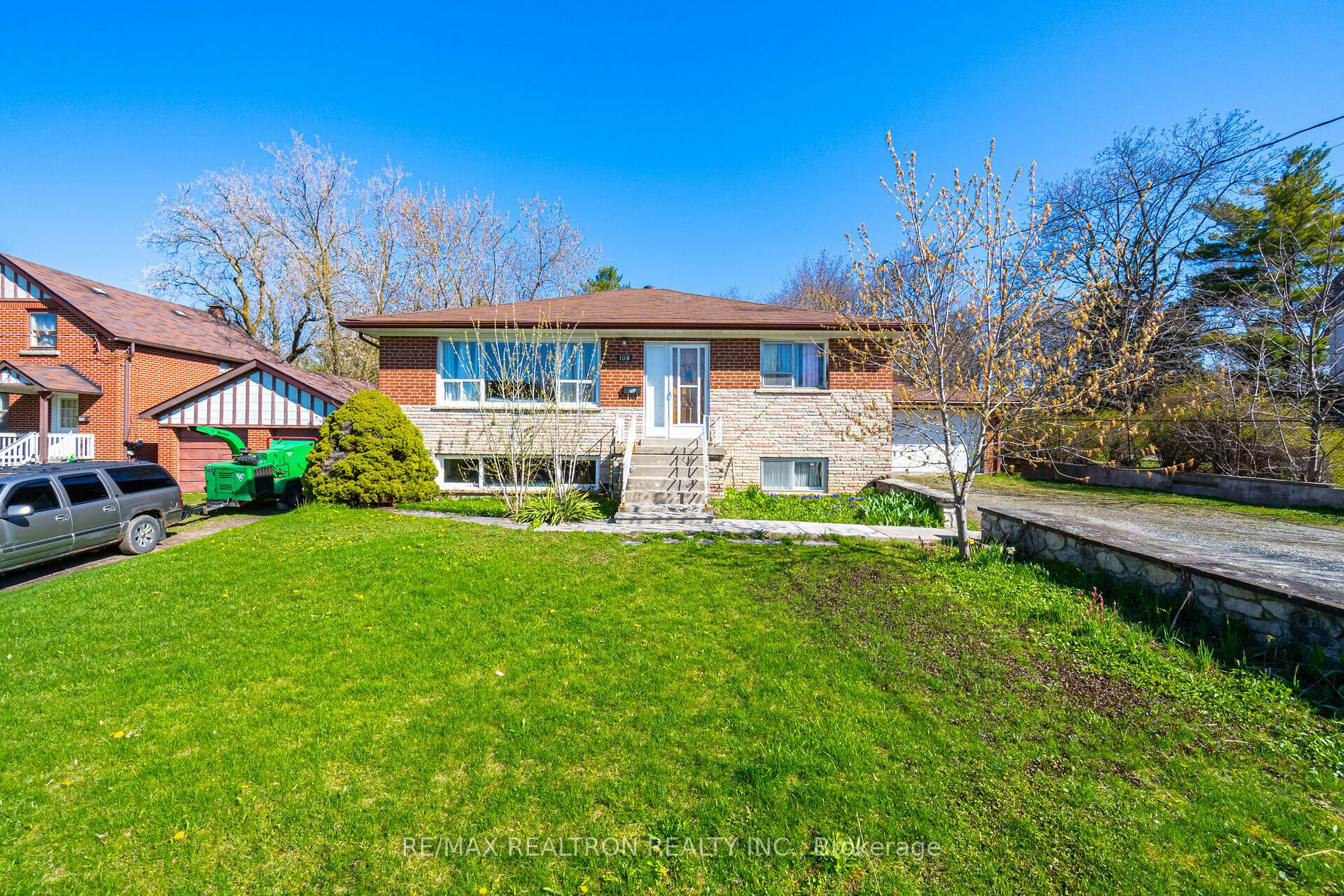 108 Garden Avenue