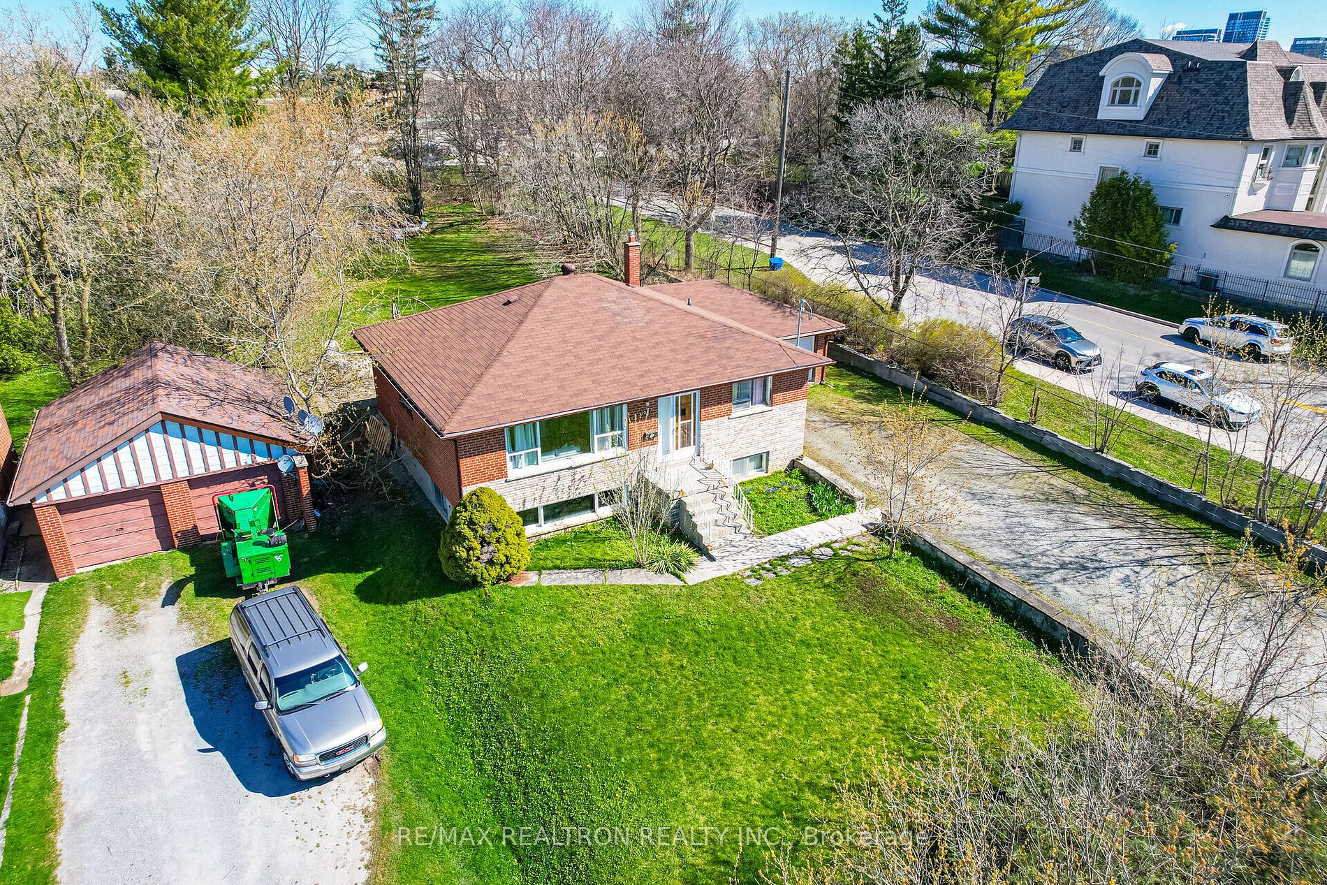 108 Garden Avenue