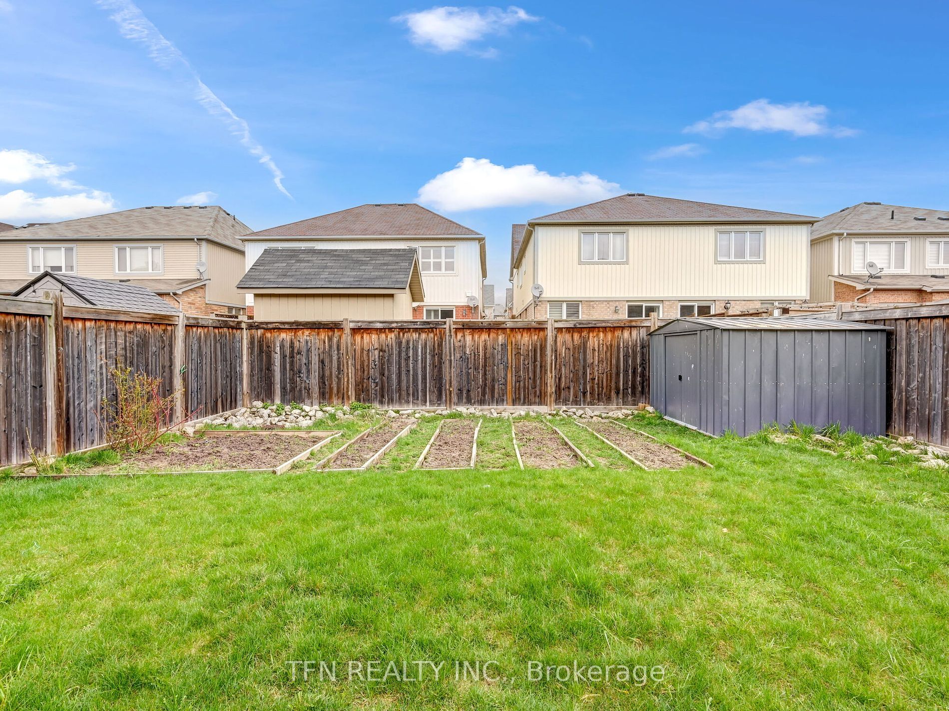 42 Corwin Dr