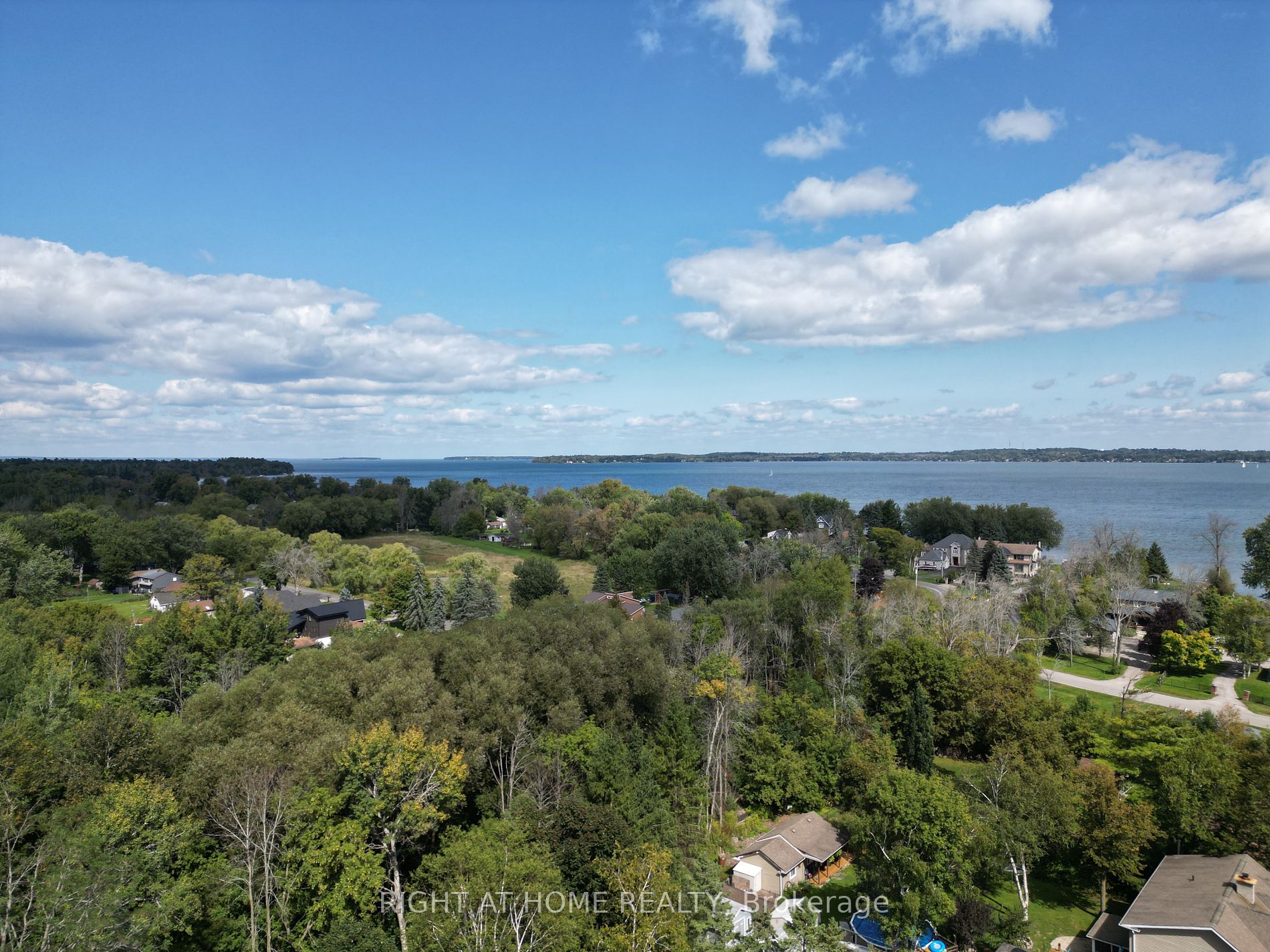 1120 North Shore Drive